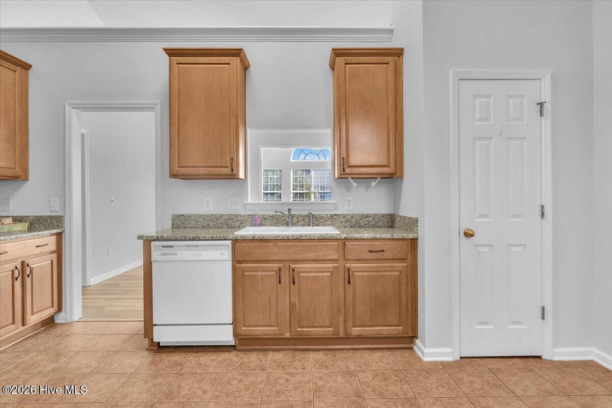 501 Sandpiper Bay Drive Sw Property Photo 8