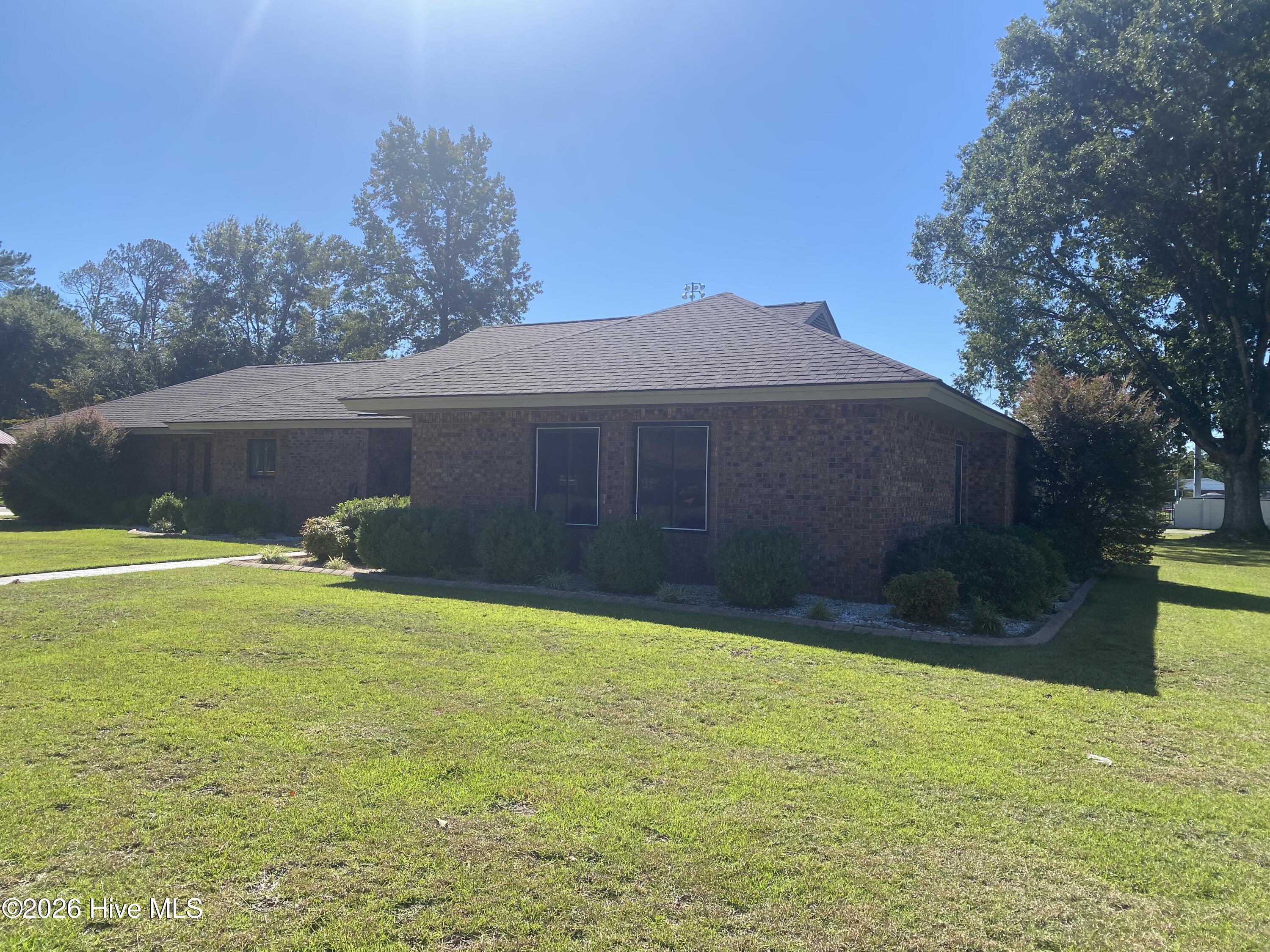 616 E Murphy Street Property Photo 2