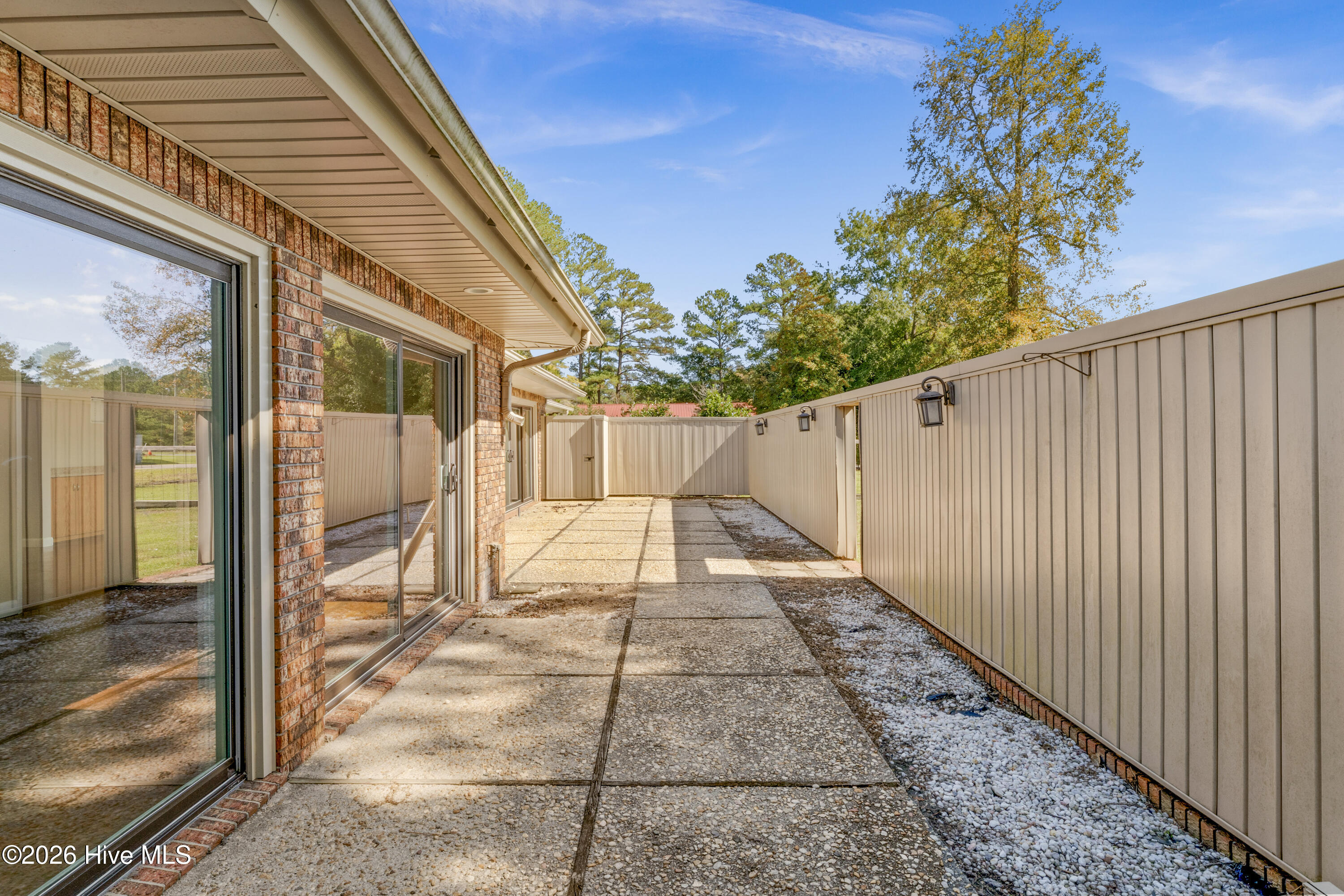 616 E Murphy Street Property Photo 12