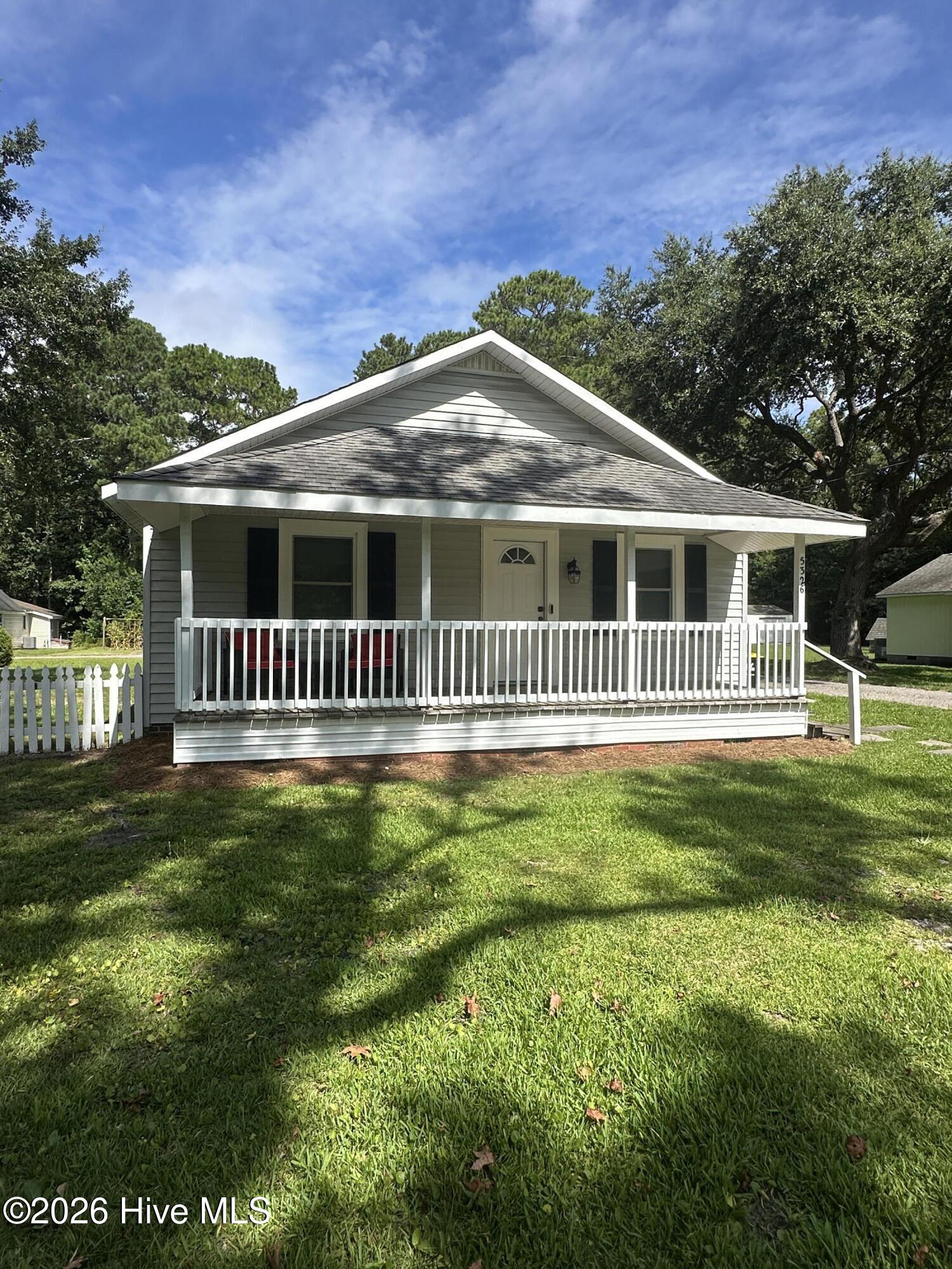 5326 Masonboro Loop Road Property Photo 1