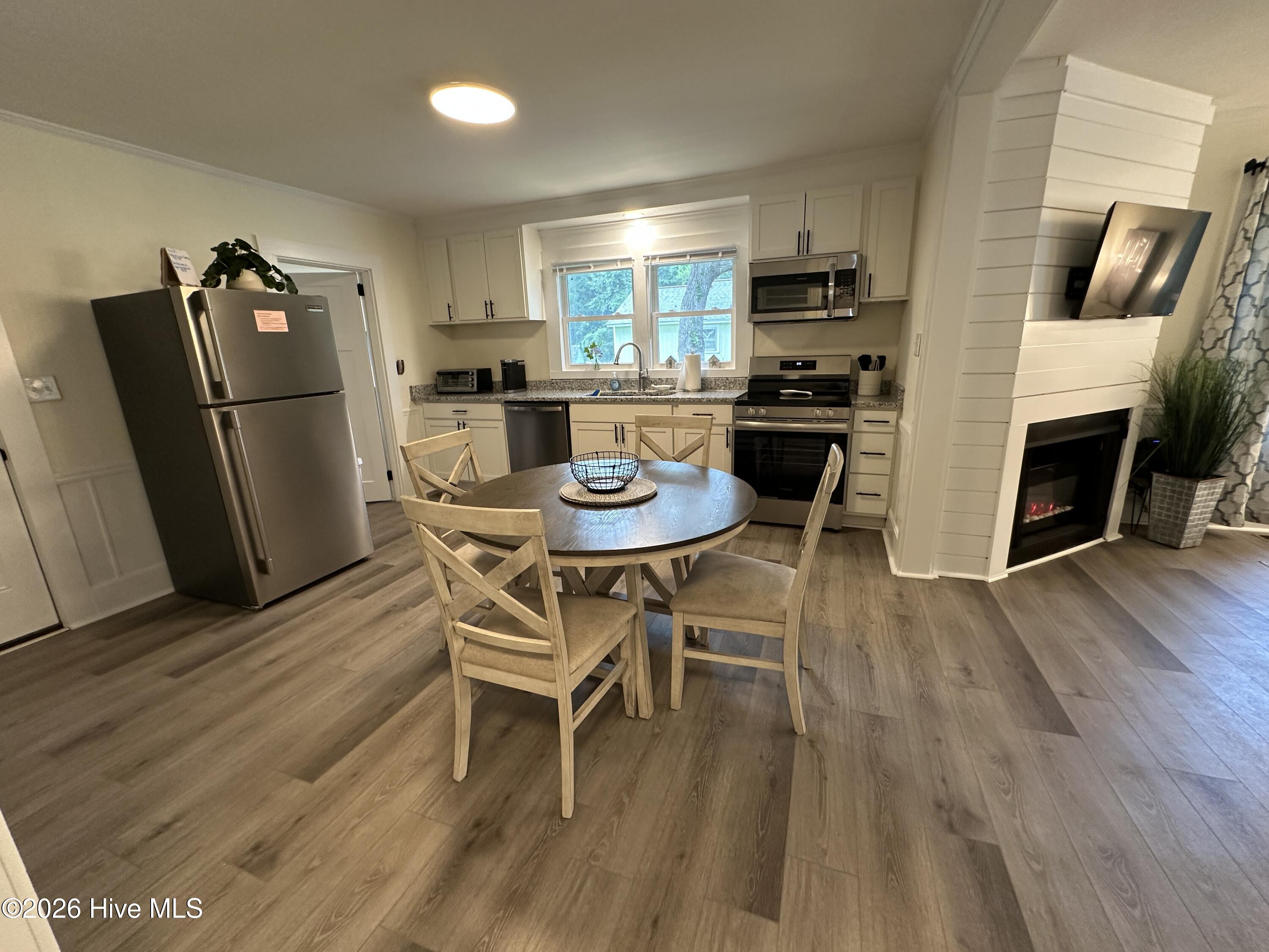 5326 Masonboro Loop Road Property Photo 5