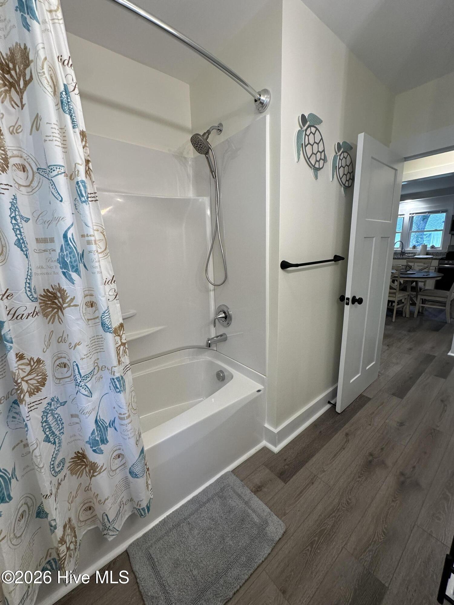 5326 Masonboro Loop Road Property Photo 12