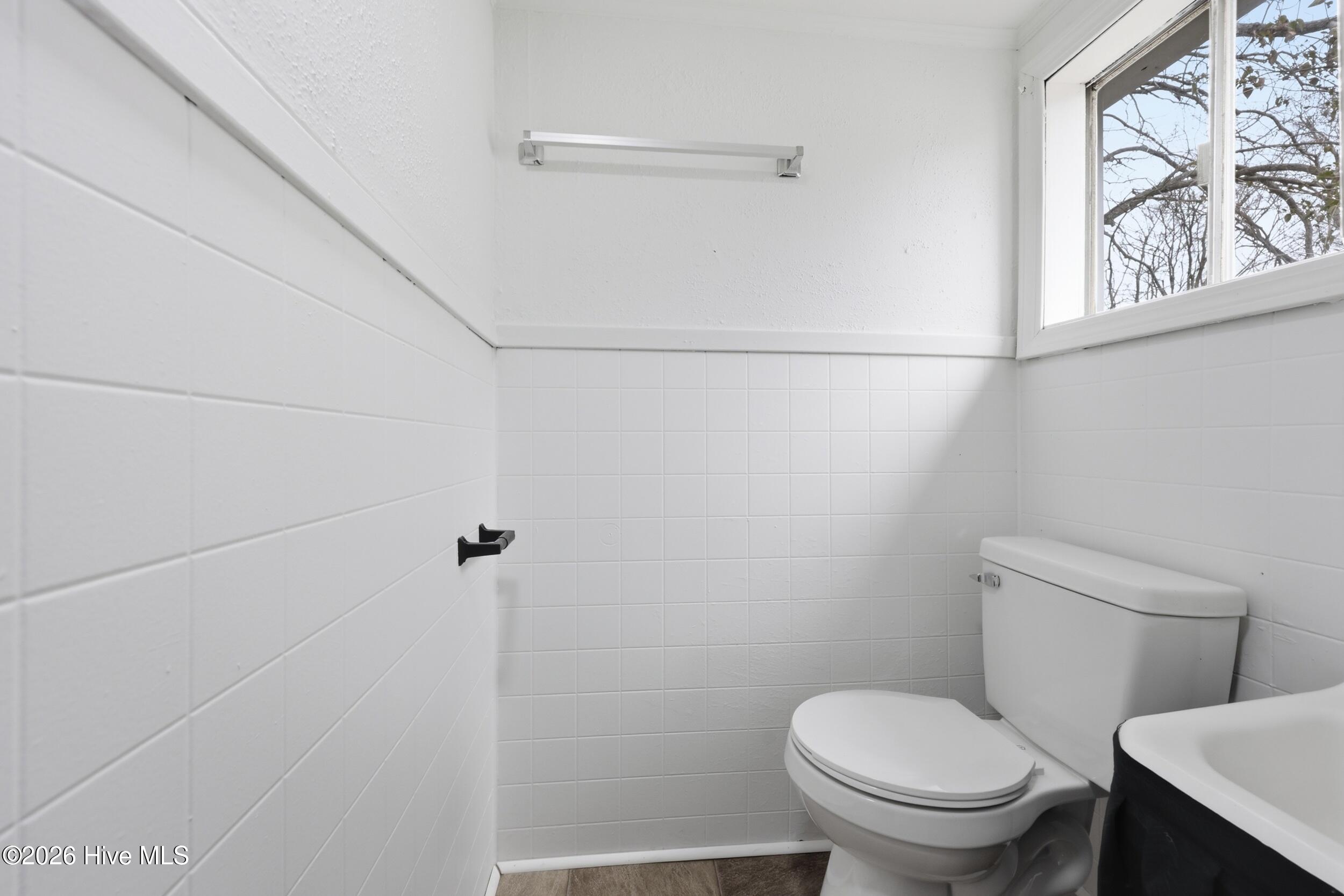200 Queen Street Property Photo 19