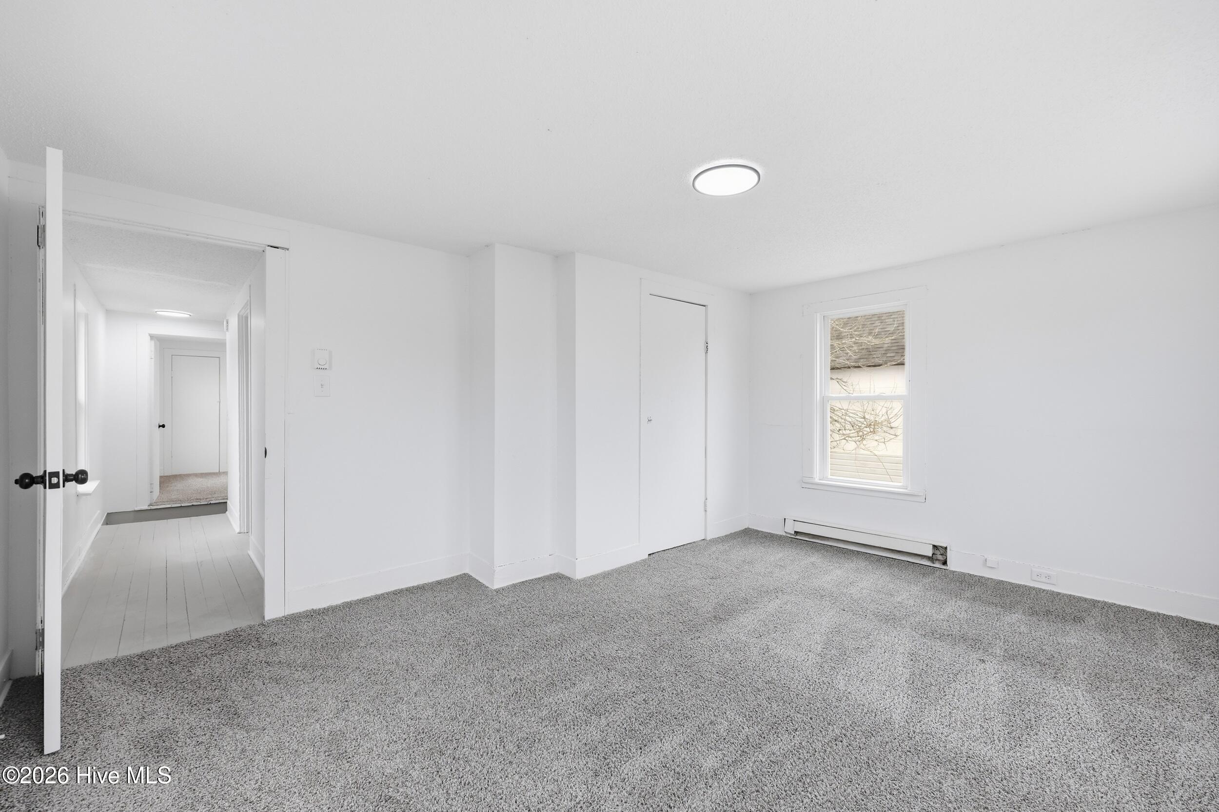200 Queen Street Property Photo 22