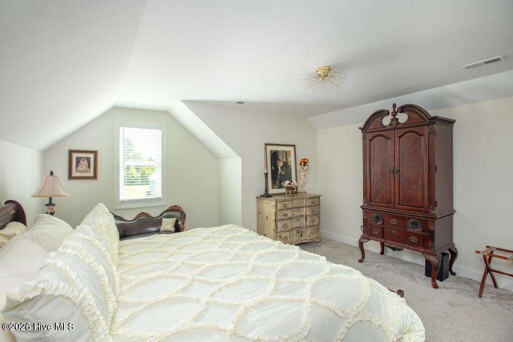 402 Taylorwood Drive Property Photo 32