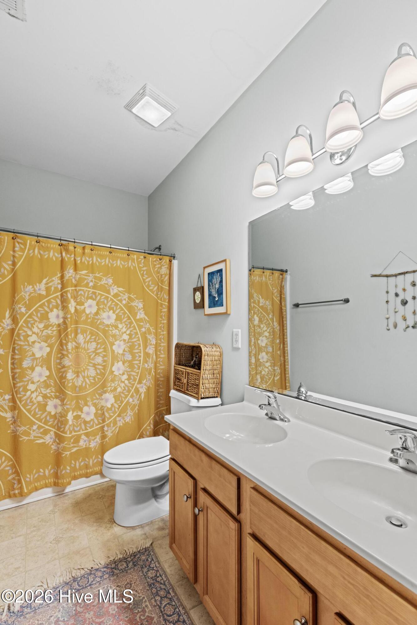 215/217 Lloyd Street Property Photo 11