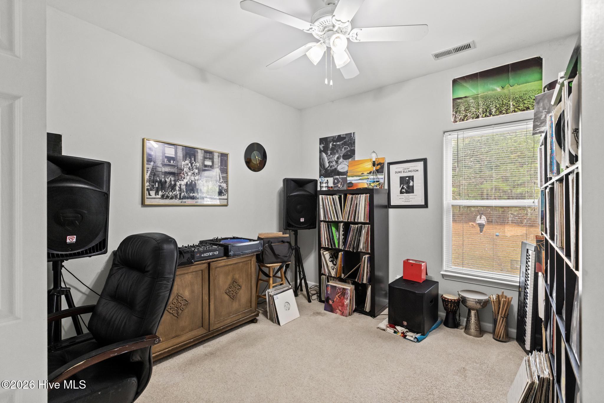 215/217 Lloyd Street Property Photo 16