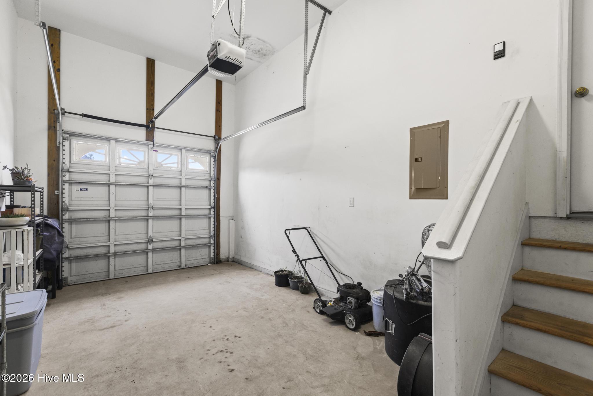 215/217 Lloyd Street Property Photo 23