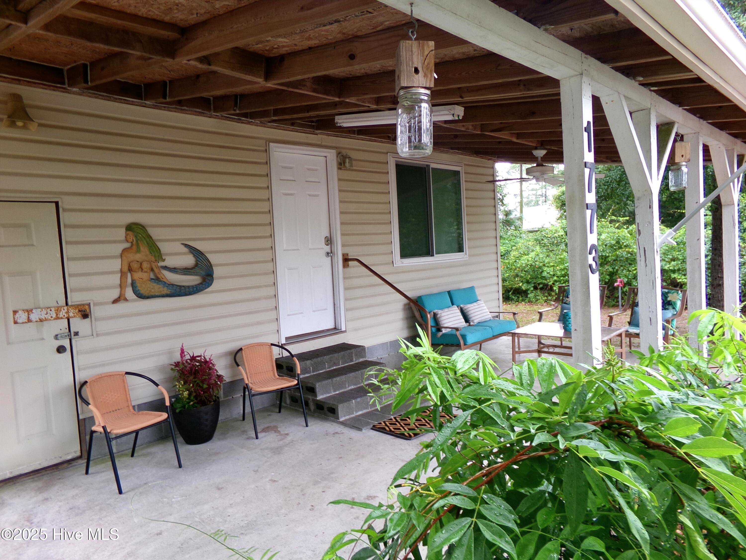 1773 Stanbury Road Sw Property Photo 1