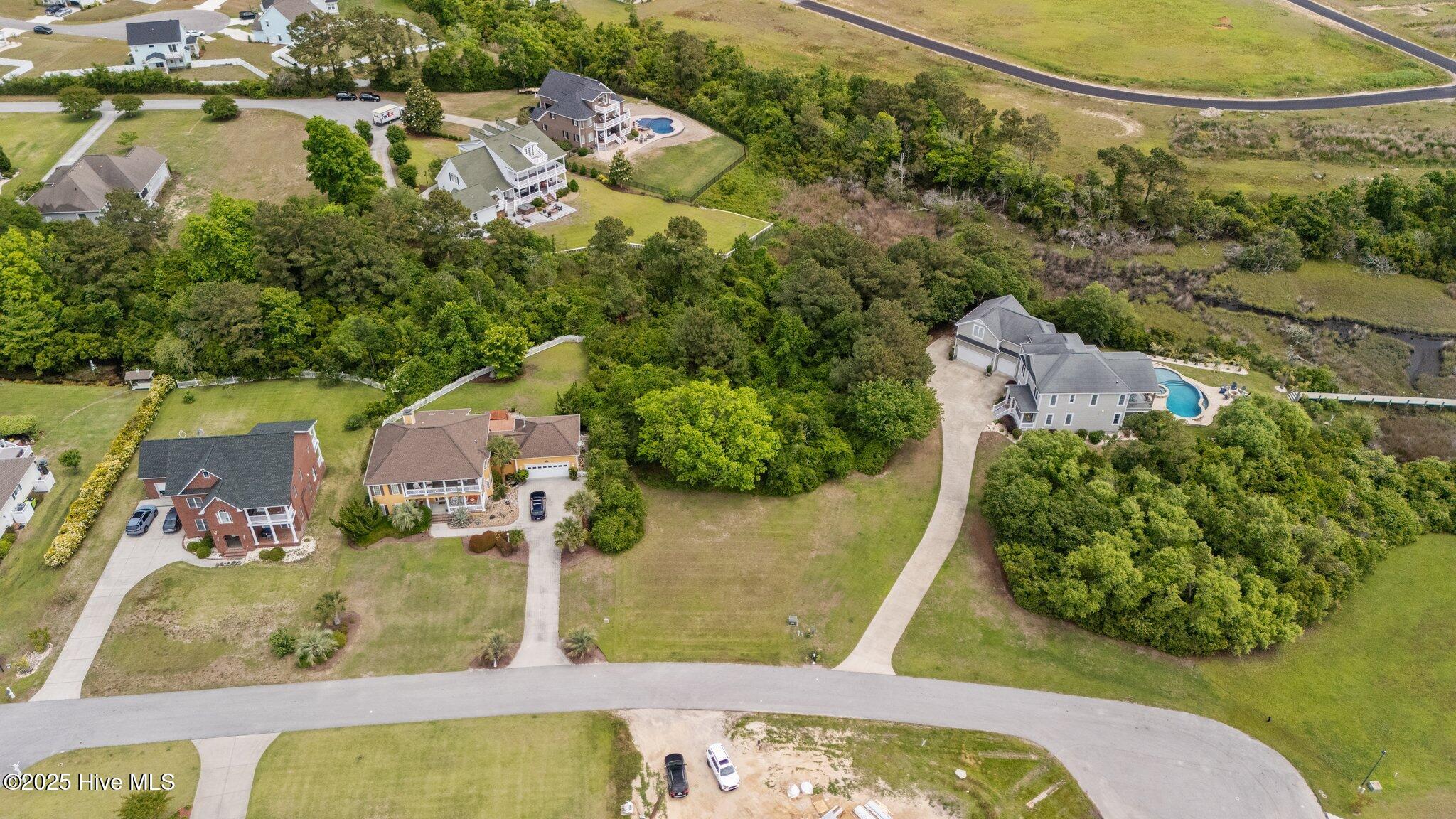 121 64 Fawn Creek Court Property Photo 8