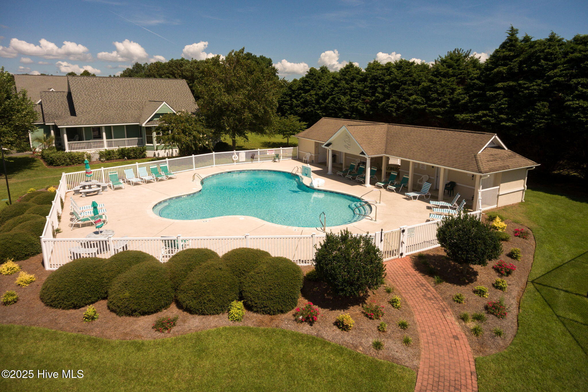 121 64 Fawn Creek Court Property Photo 24