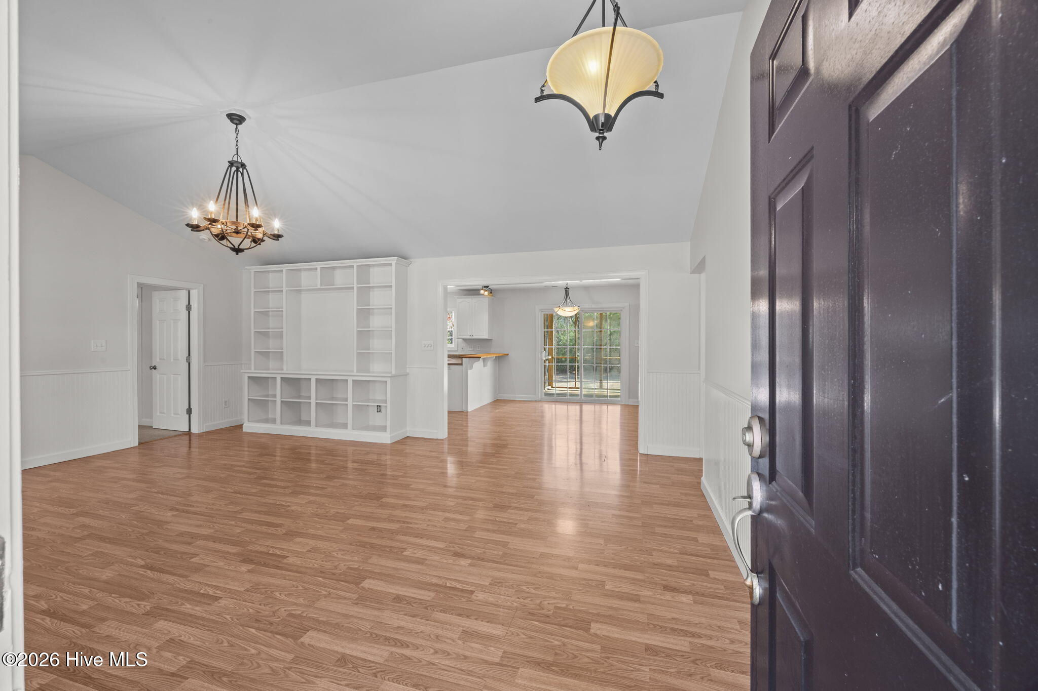9329 Doris Drive Property Photo 6