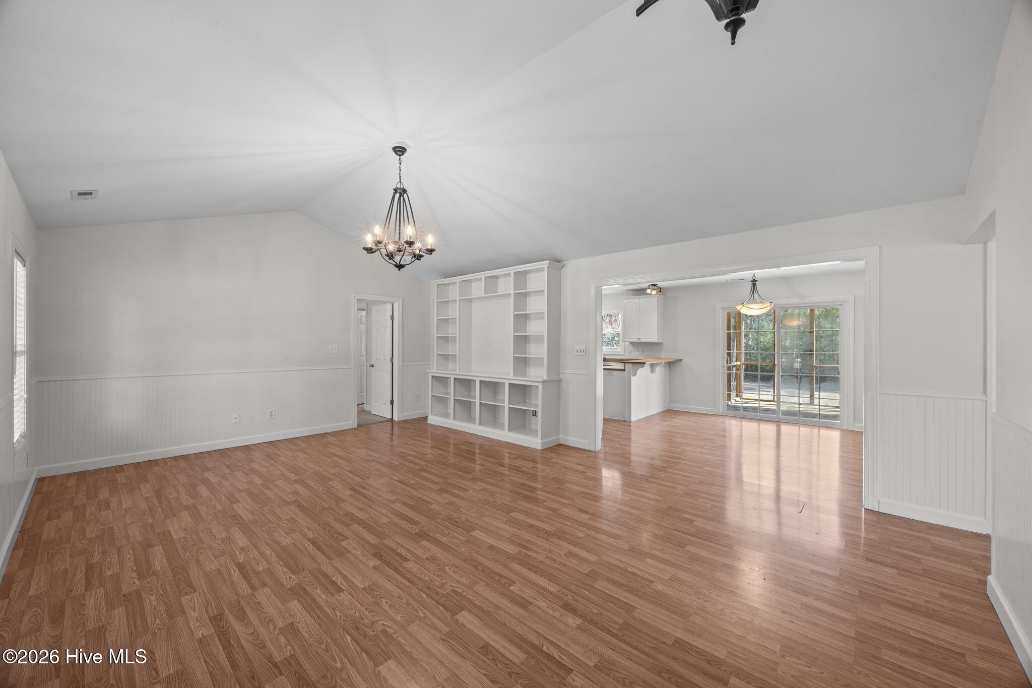 9329 Doris Drive Property Photo 7