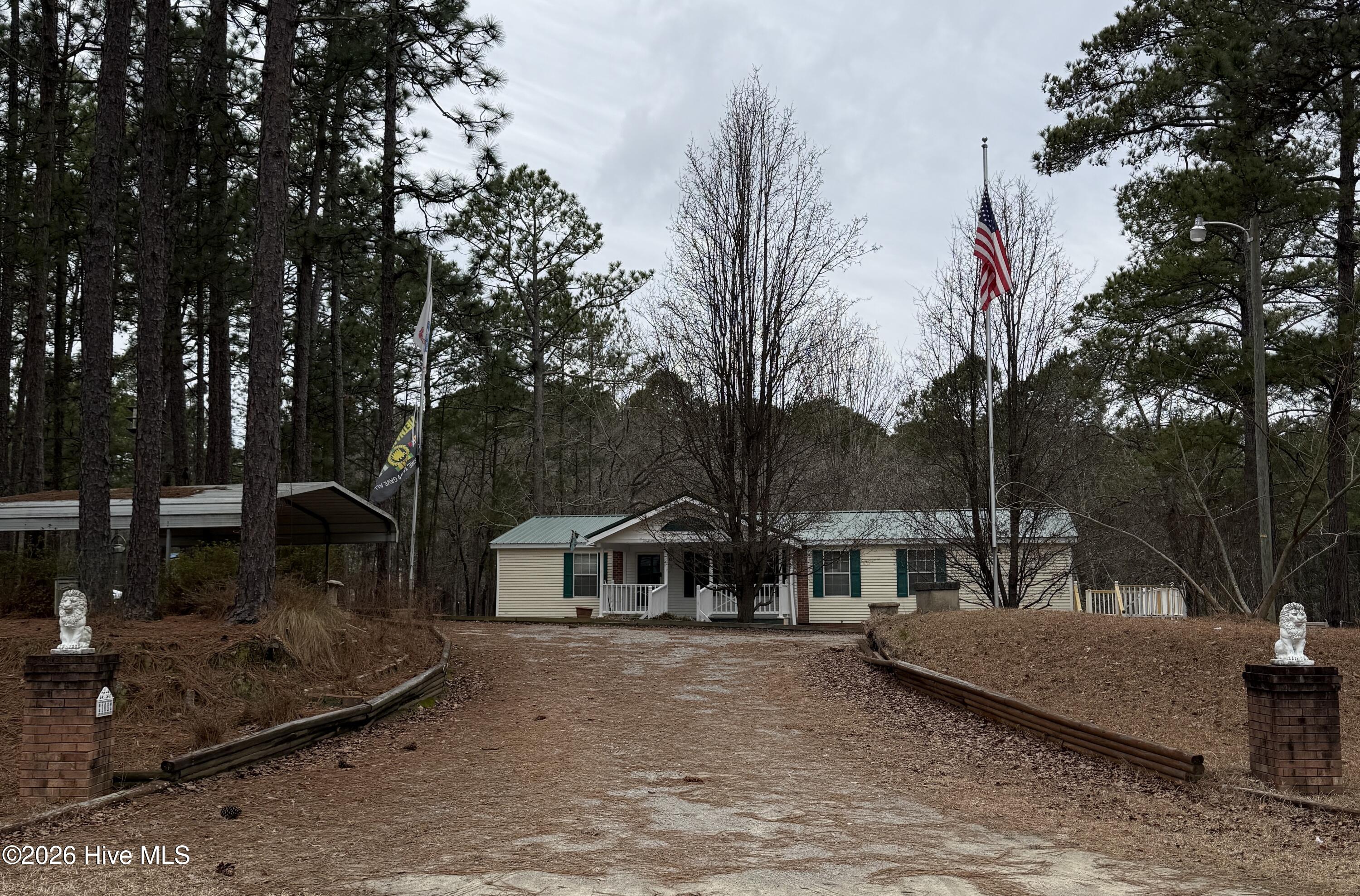 108 Richfield Court Property Photo 2