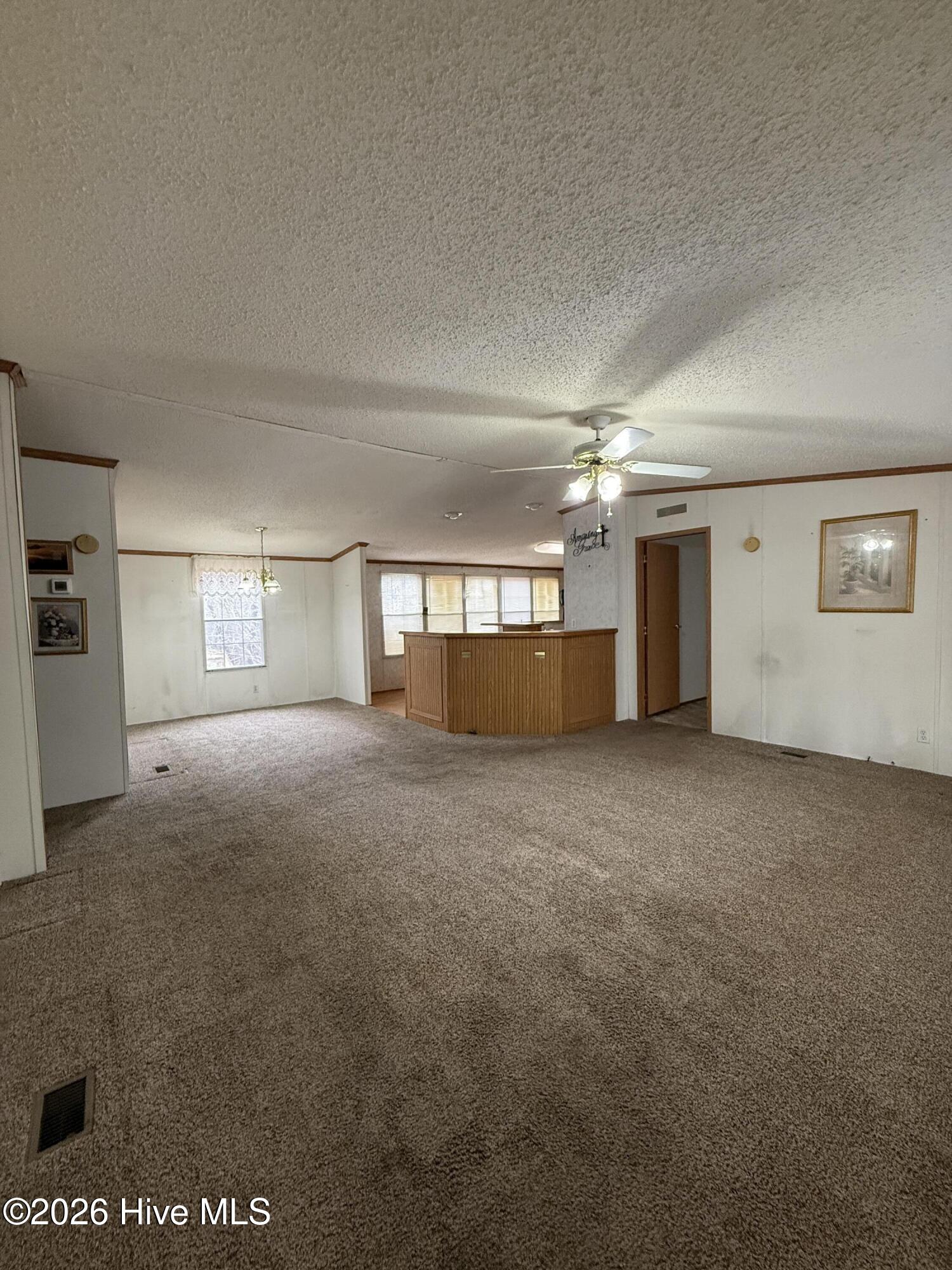 108 Richfield Court Property Photo 5