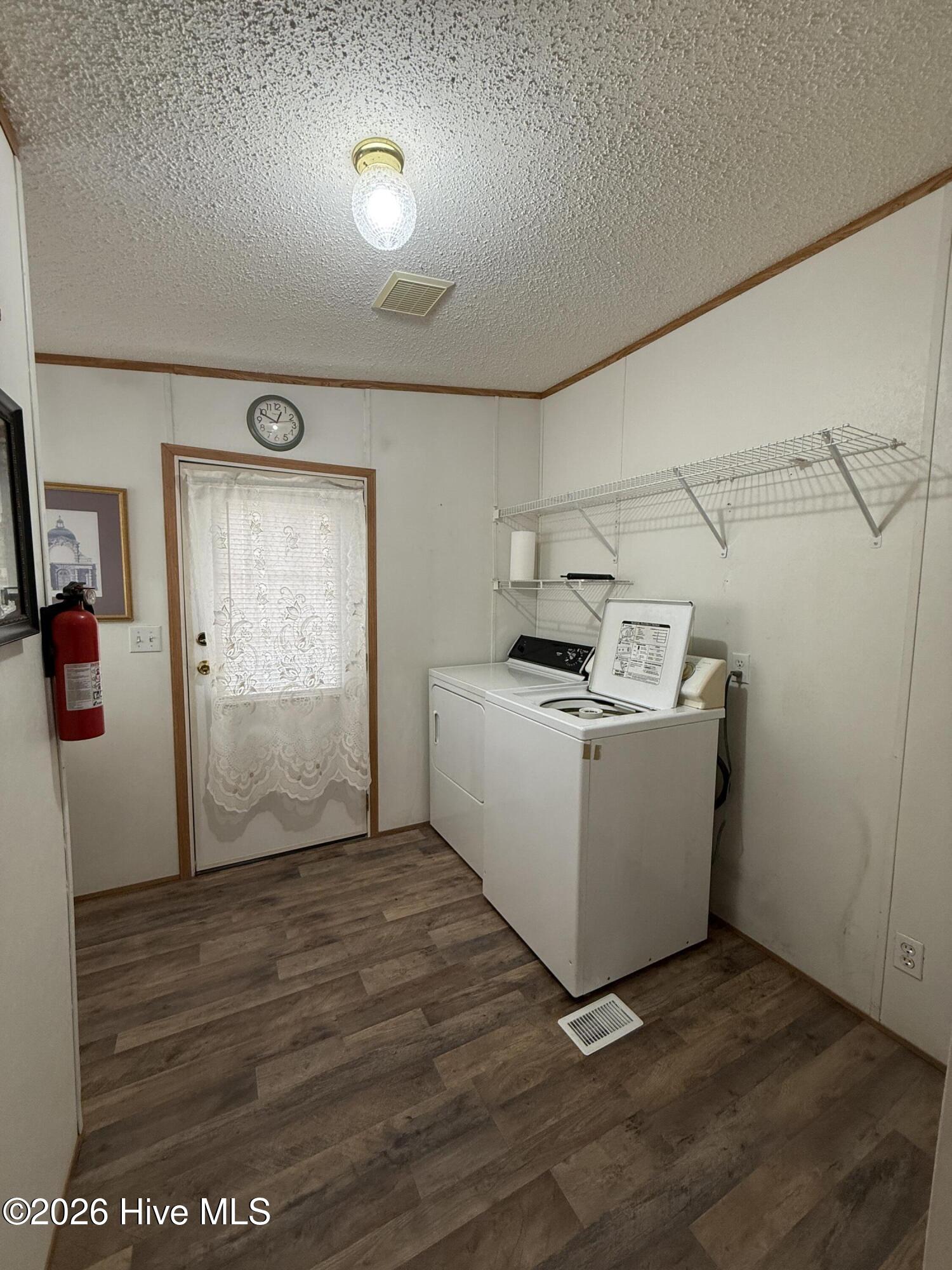 108 Richfield Court Property Photo 8