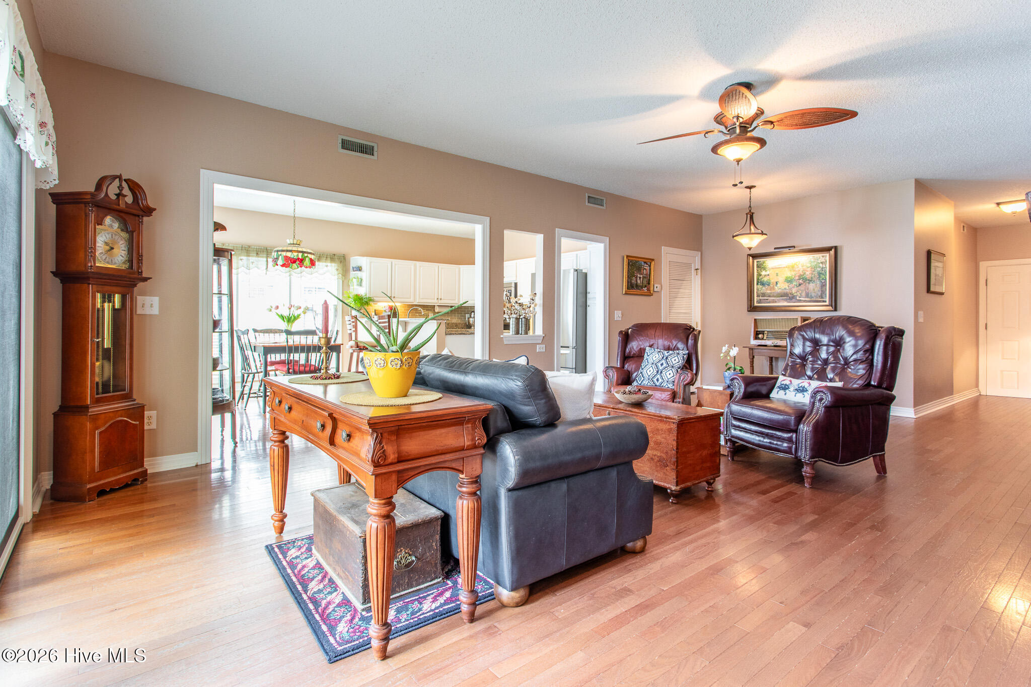 422 Albemarle Boulevard 14a Property Photo 10