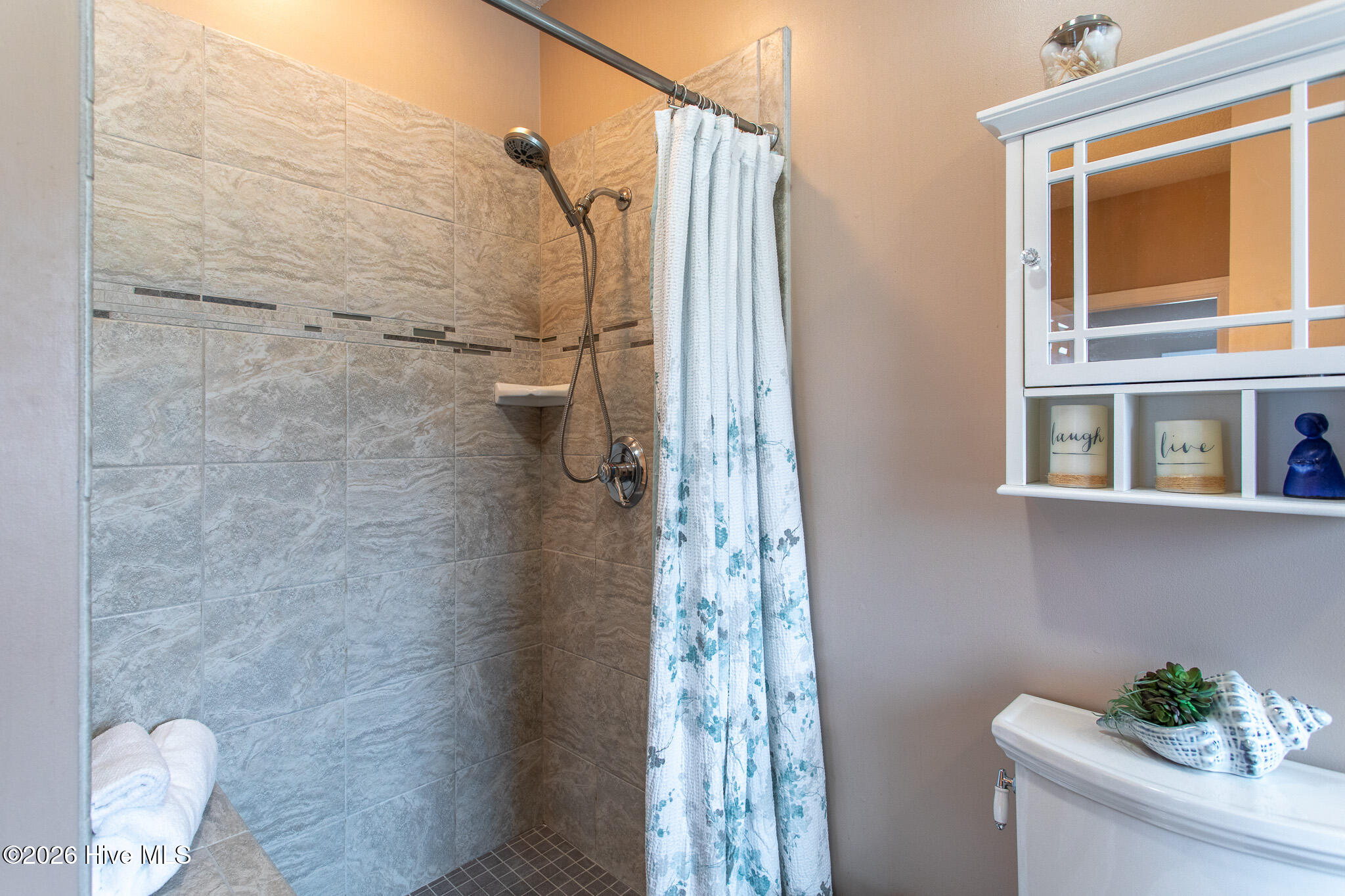 422 Albemarle Boulevard 14a Property Photo 32