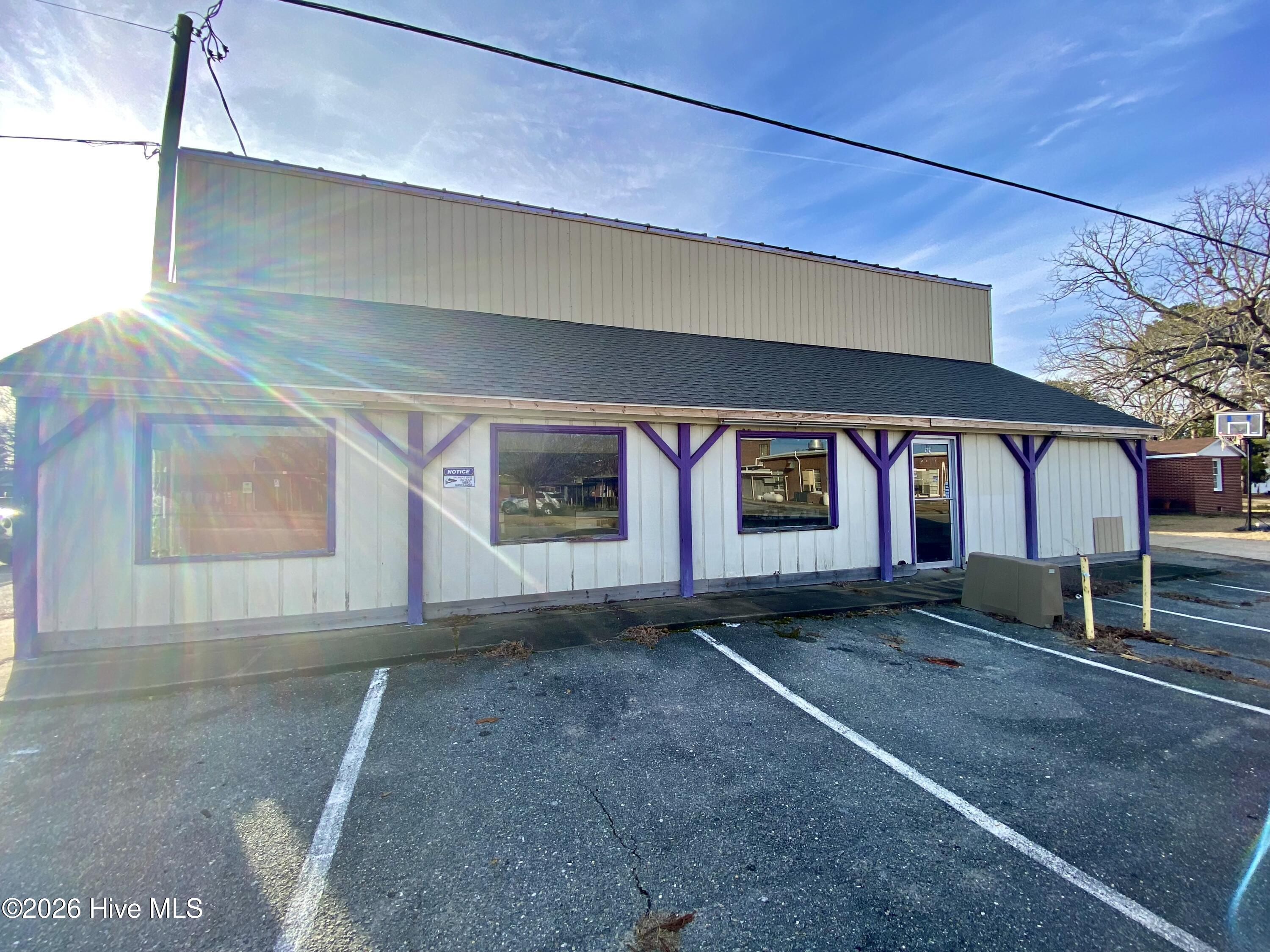 202 S Pine Street Property Photo 1