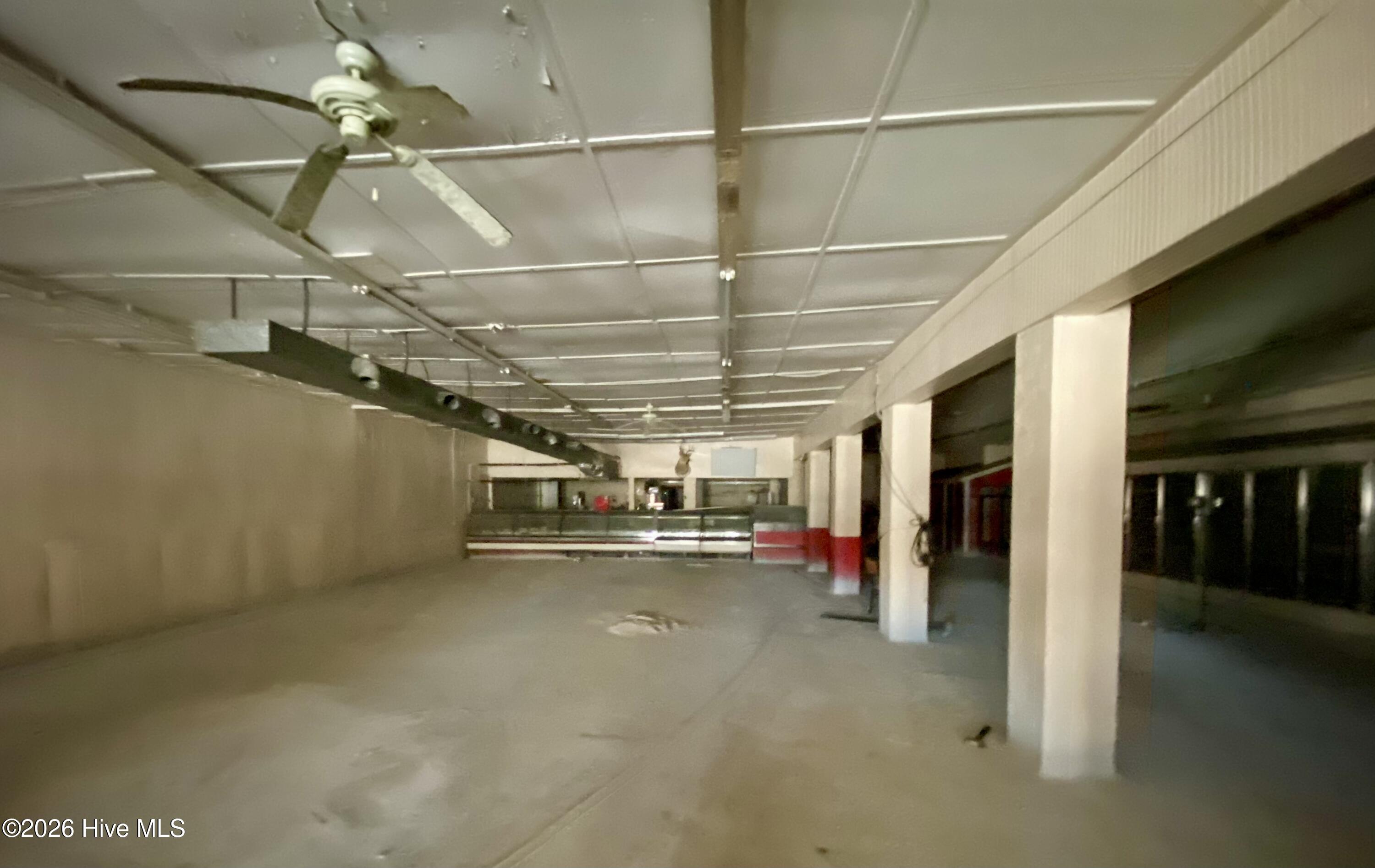 202 S Pine Street Property Photo 8