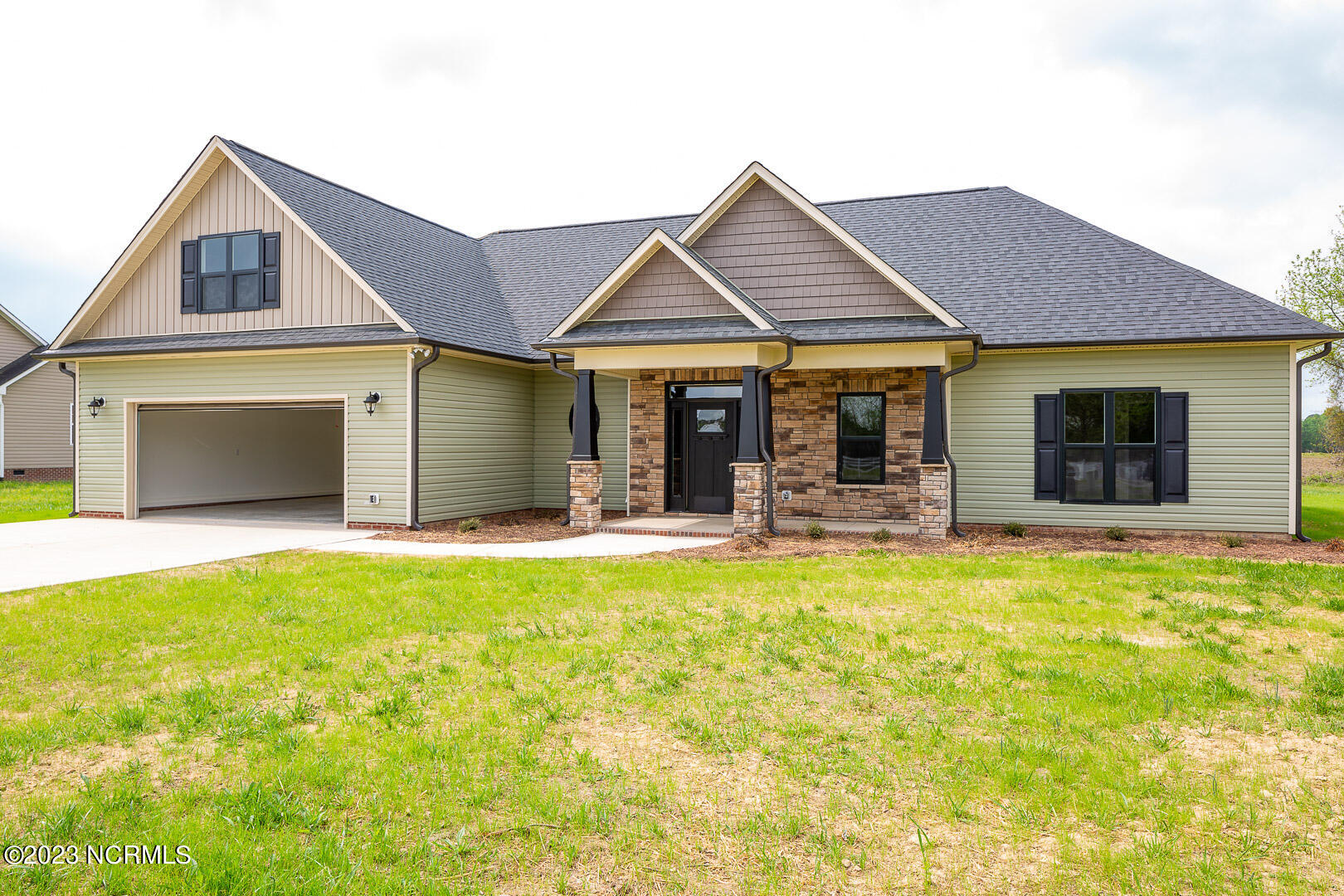 129 Cedar Lake Lane Property Photo 1