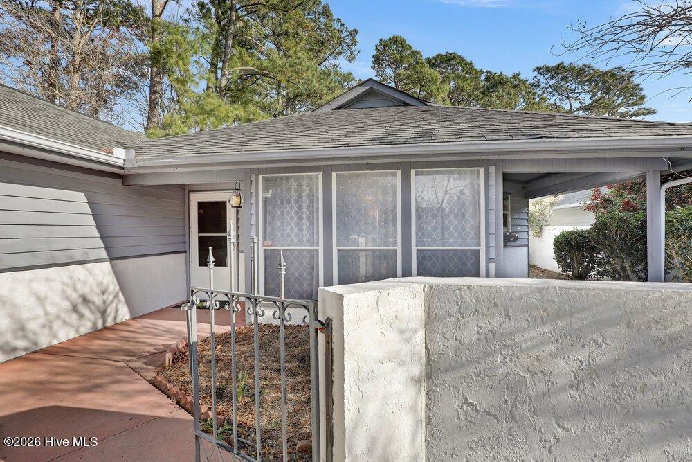 108 Bay Tree Circle Property Photo 6