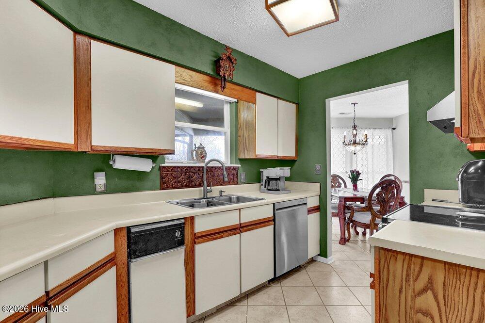 108 Bay Tree Circle Property Photo 9