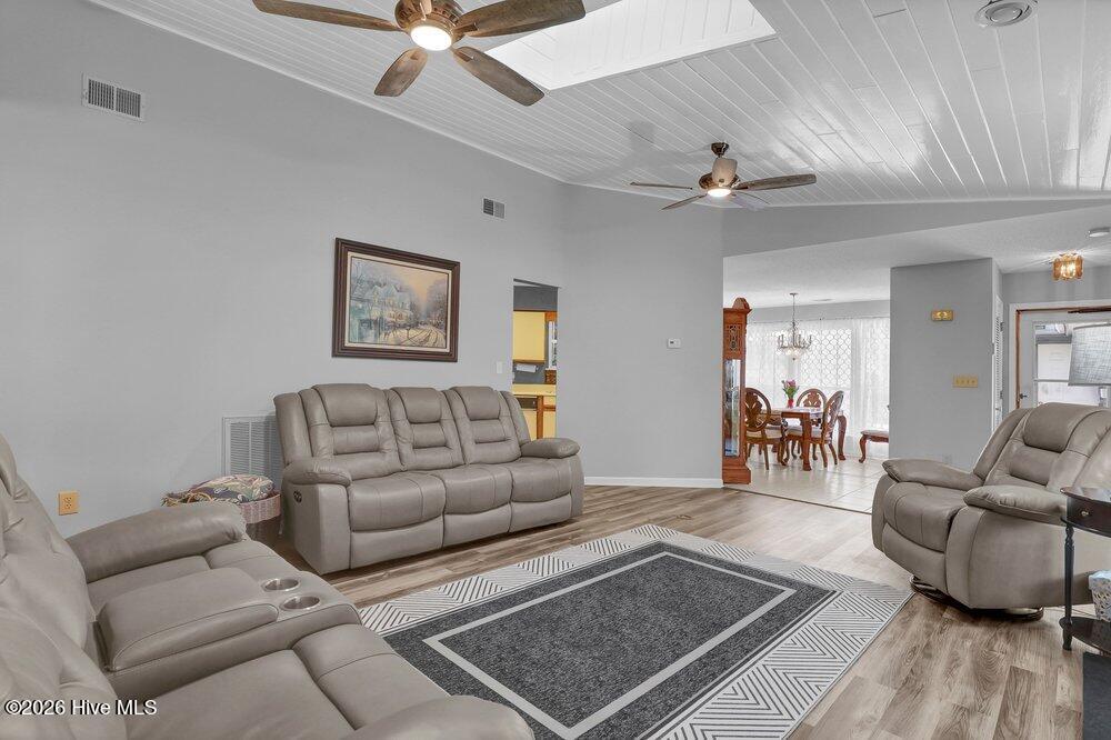 108 Bay Tree Circle Property Photo 11