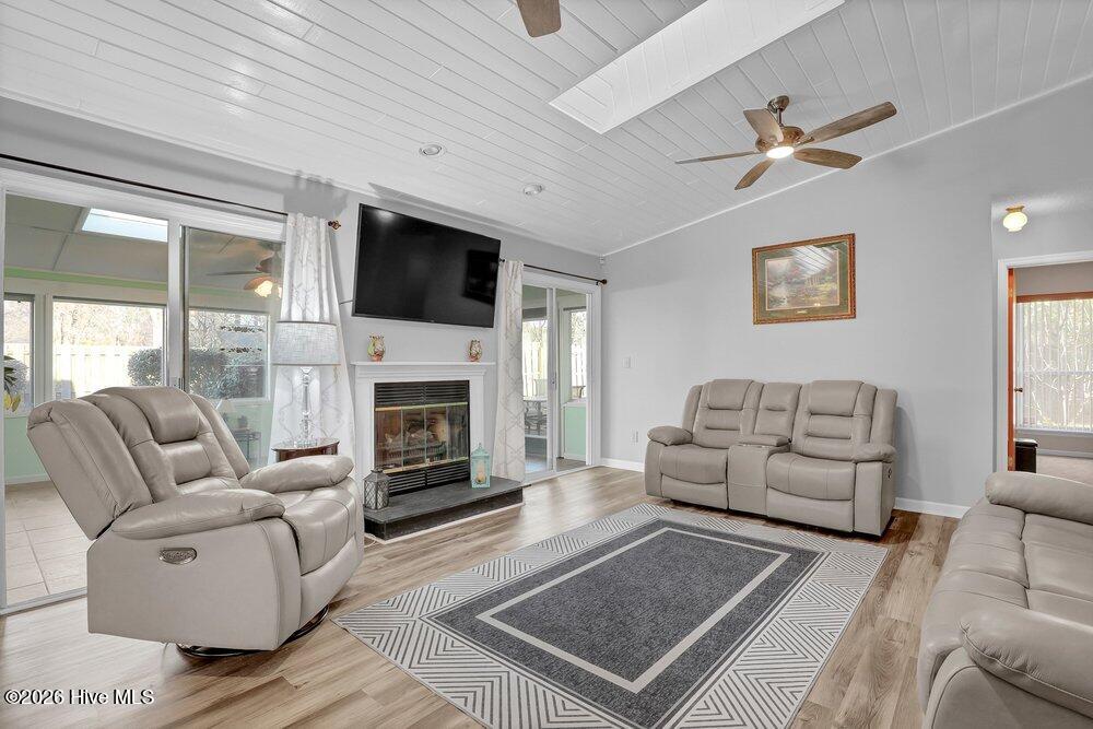 108 Bay Tree Circle Property Photo 12
