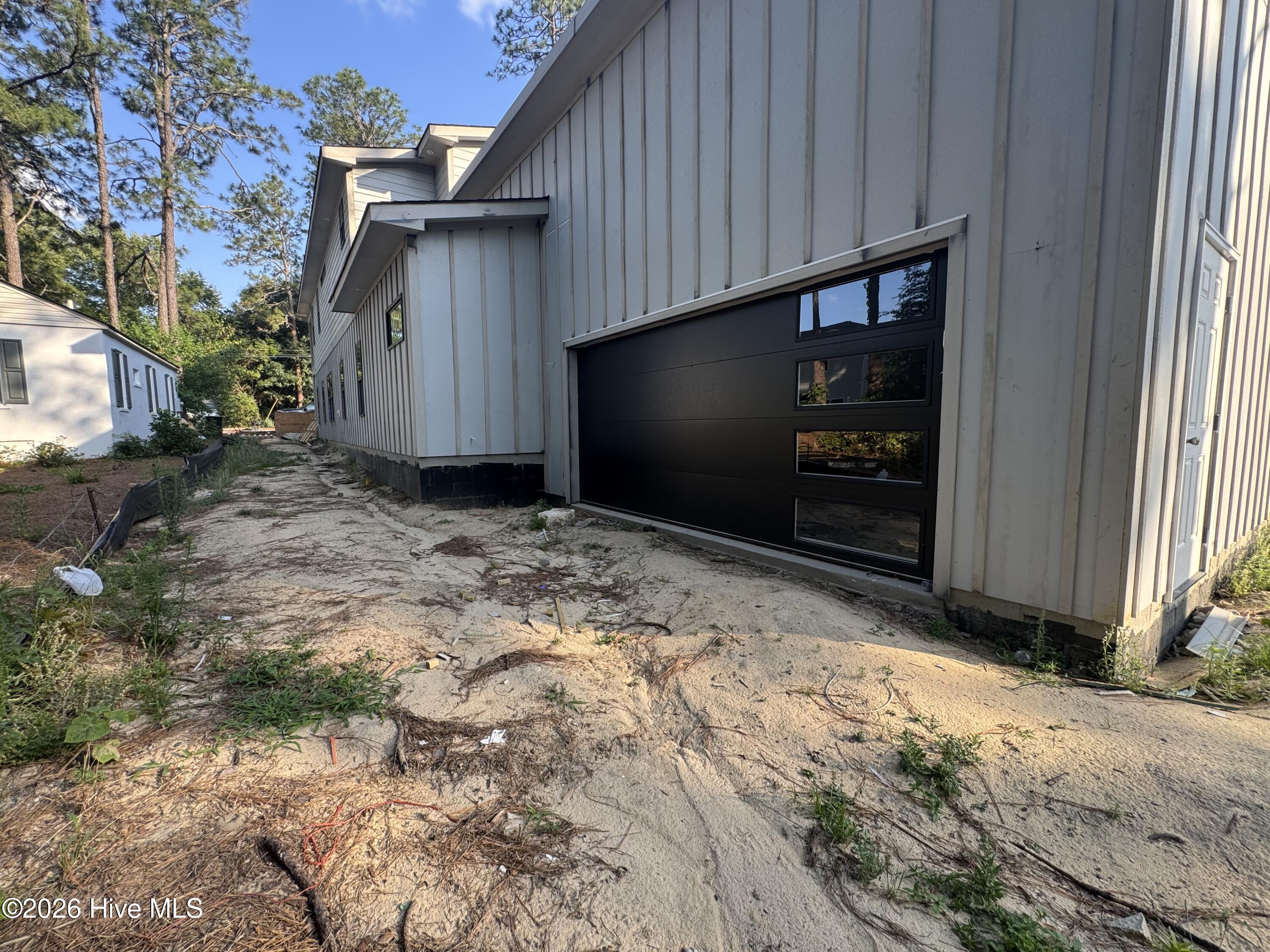 750 N Ashe Street Property Photo 17