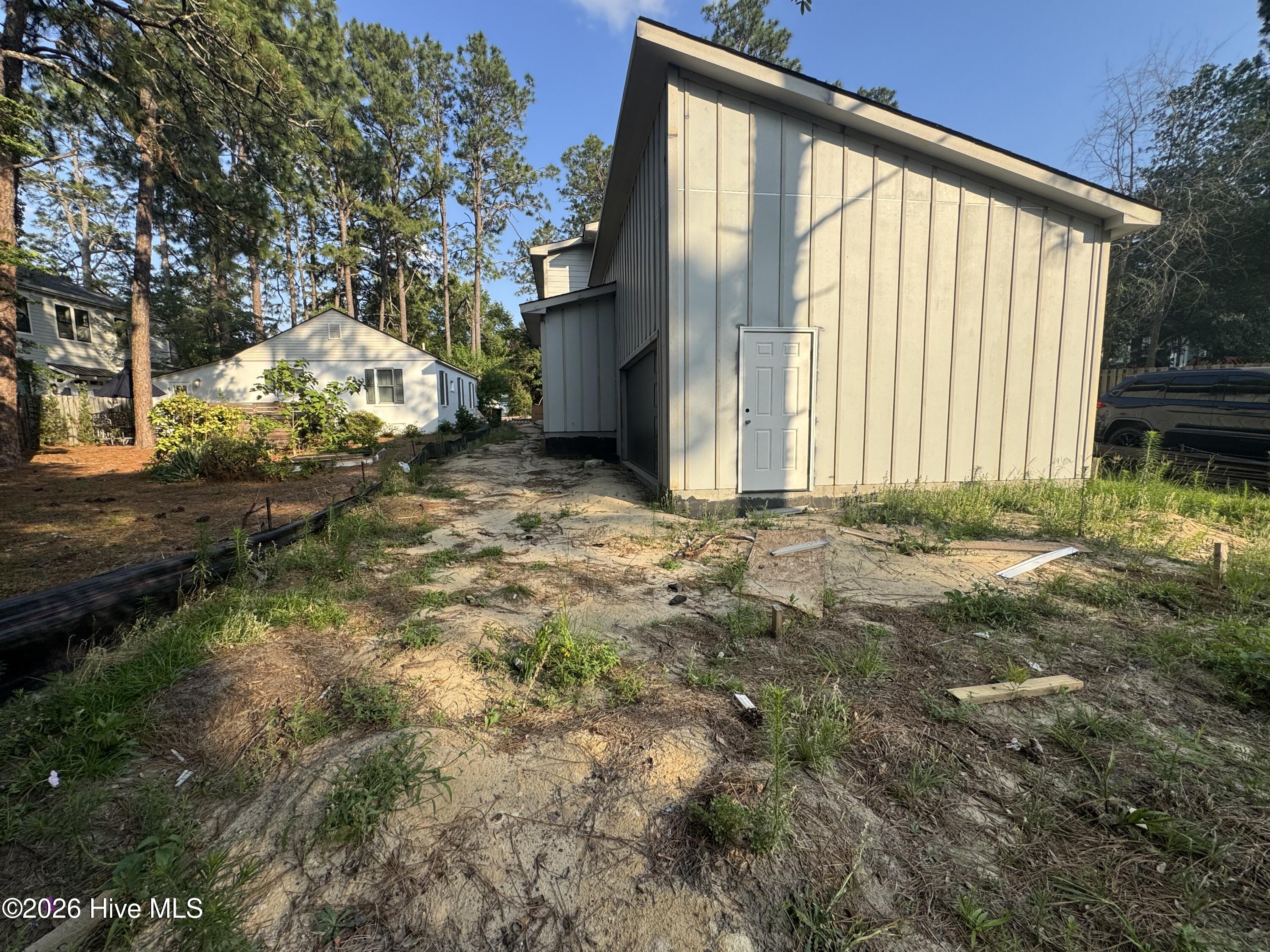 750 N Ashe Street Property Photo 18
