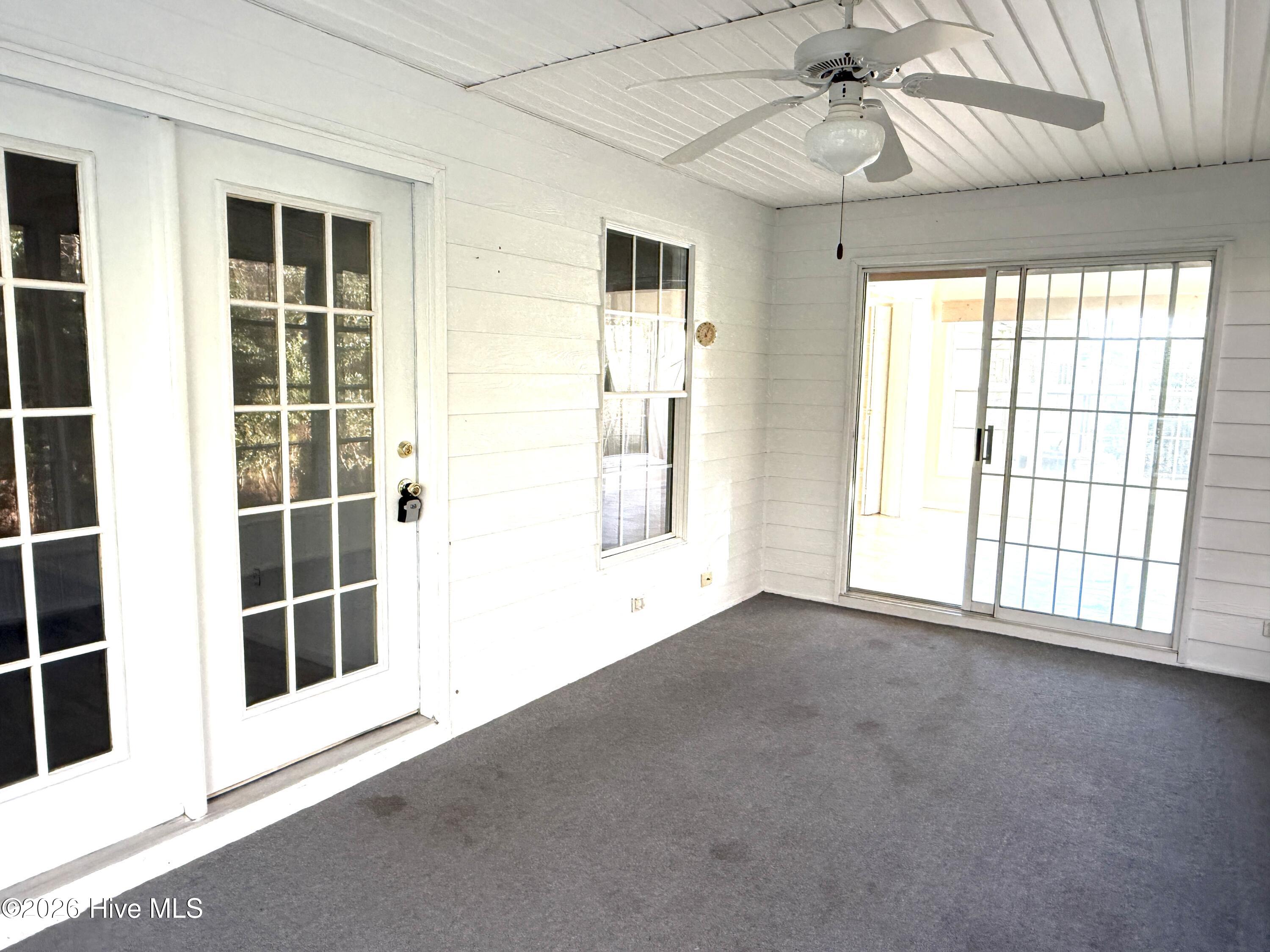 465 Deer Path Property Photo 10