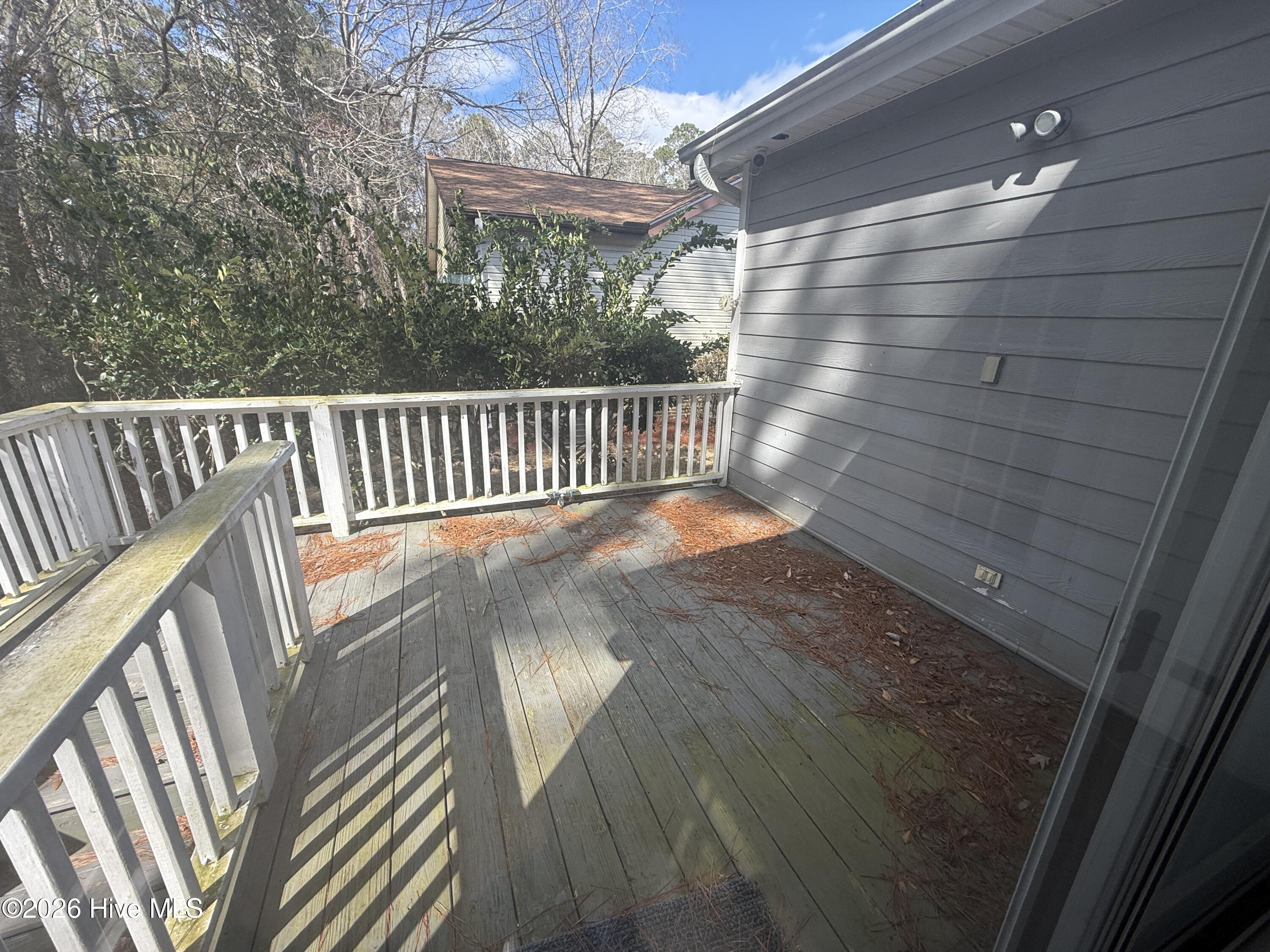 465 Deer Path Property Photo 12