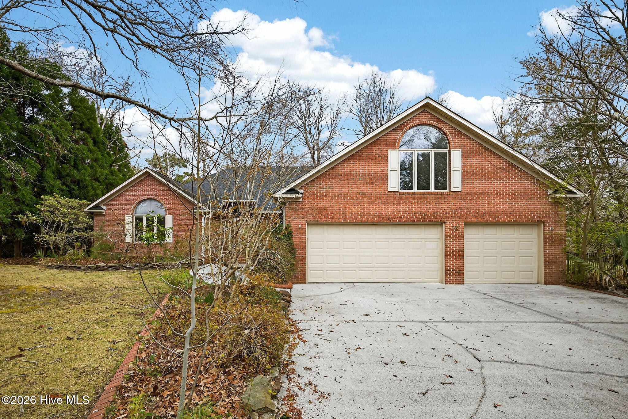 236 Ravenswood Road Property Photo 3