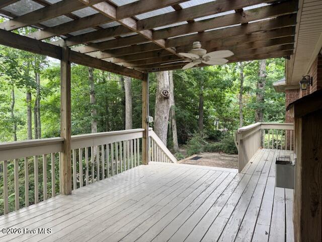236 Ravenswood Road Property Photo 10