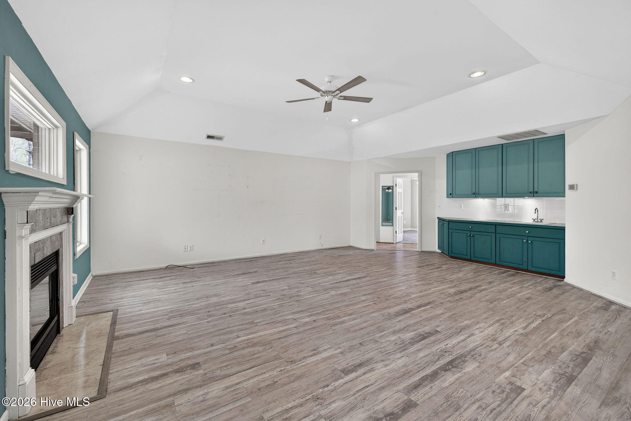 236 Ravenswood Road Property Photo 30