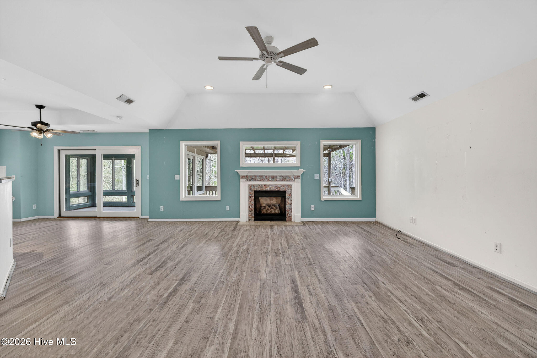 236 Ravenswood Road Property Photo 36