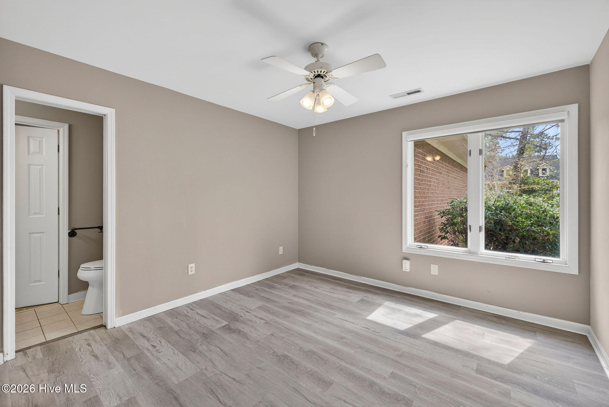 236 Ravenswood Road Property Photo 46