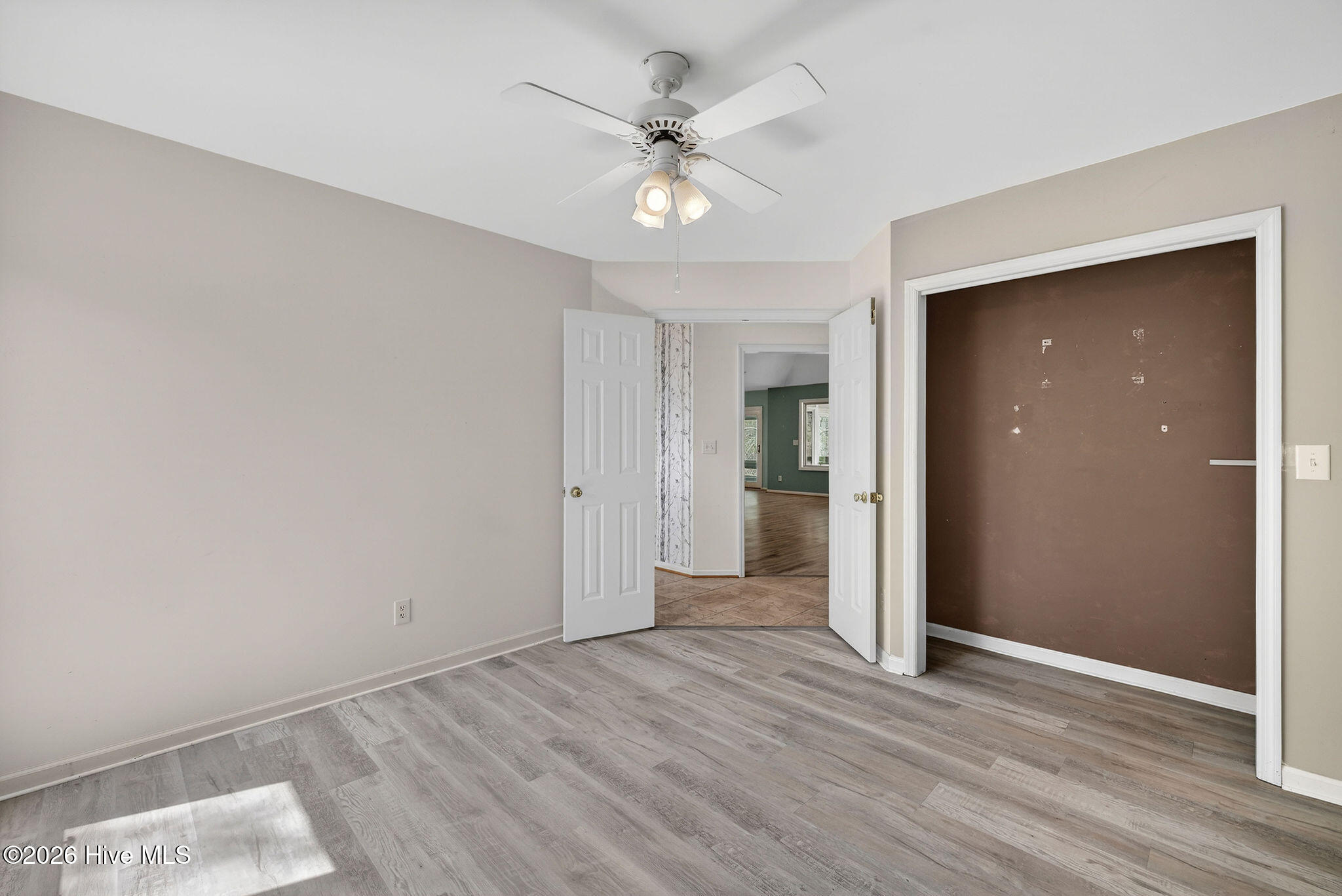 236 Ravenswood Road Property Photo 48