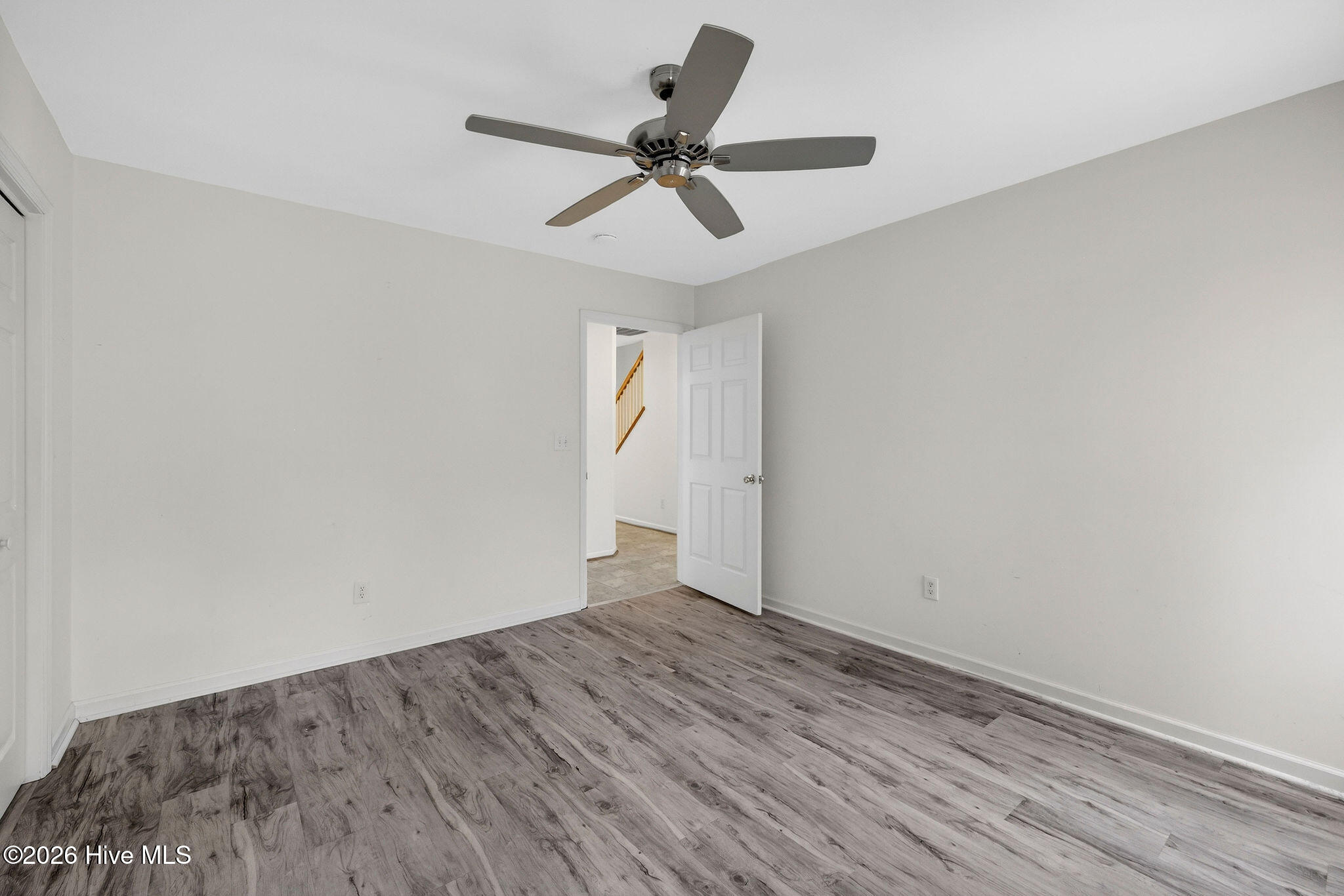 236 Ravenswood Road Property Photo 52