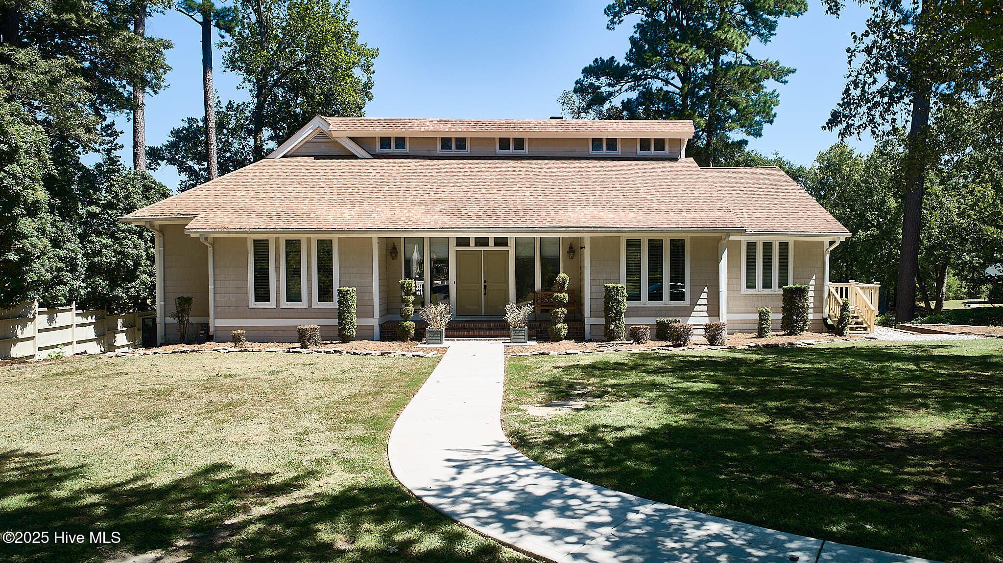 4502 Saint Andrews Drive N Property Photo 1