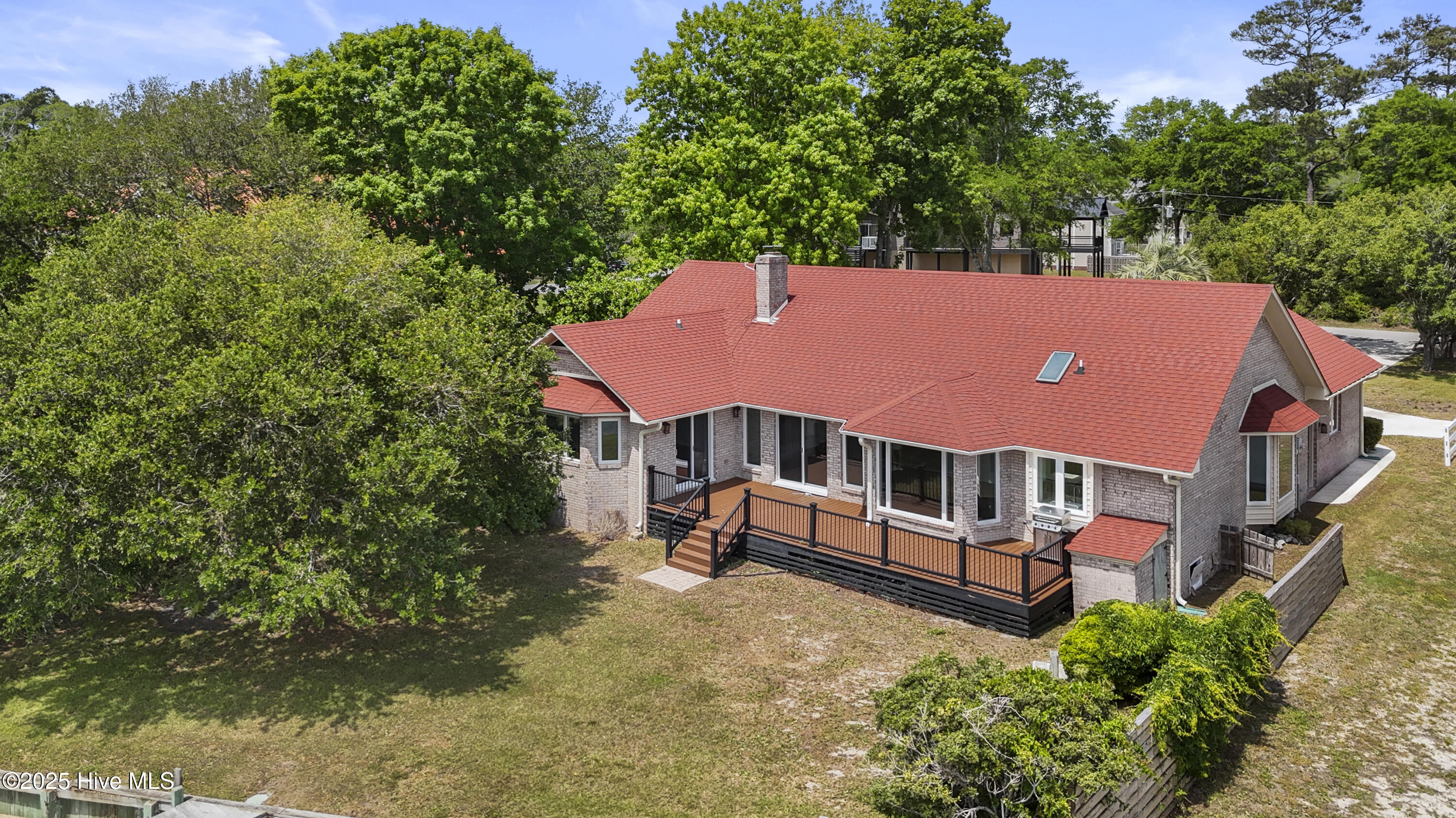 995 Chadwick Shores Drive Property Photo 62