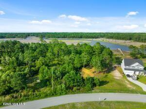 276 18 E Ivybridge Drive Property Photo 1