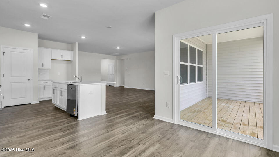 3069 Platinum Circle Property Photo 8