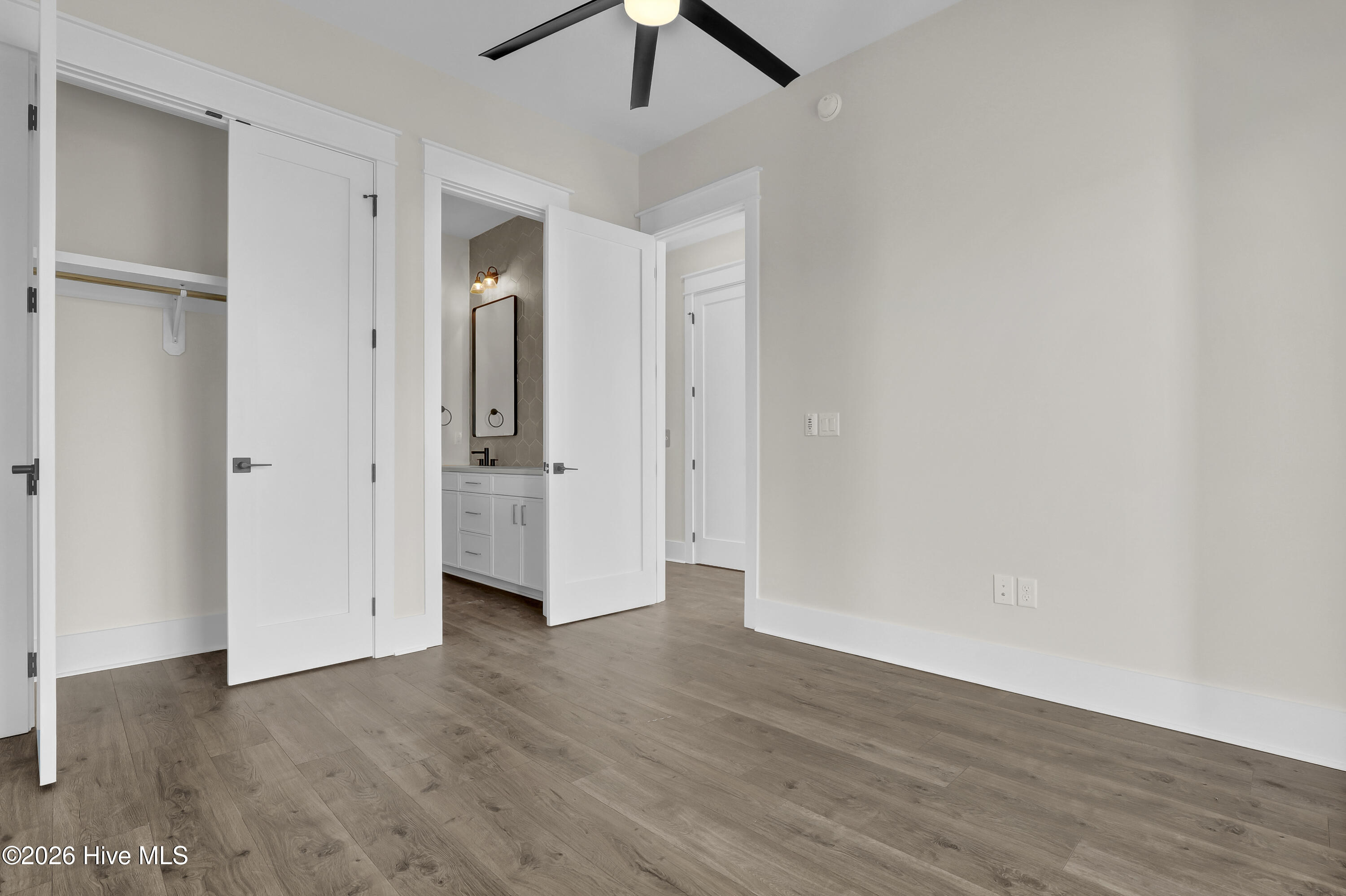113 Diamond Pt Court Property Photo 46