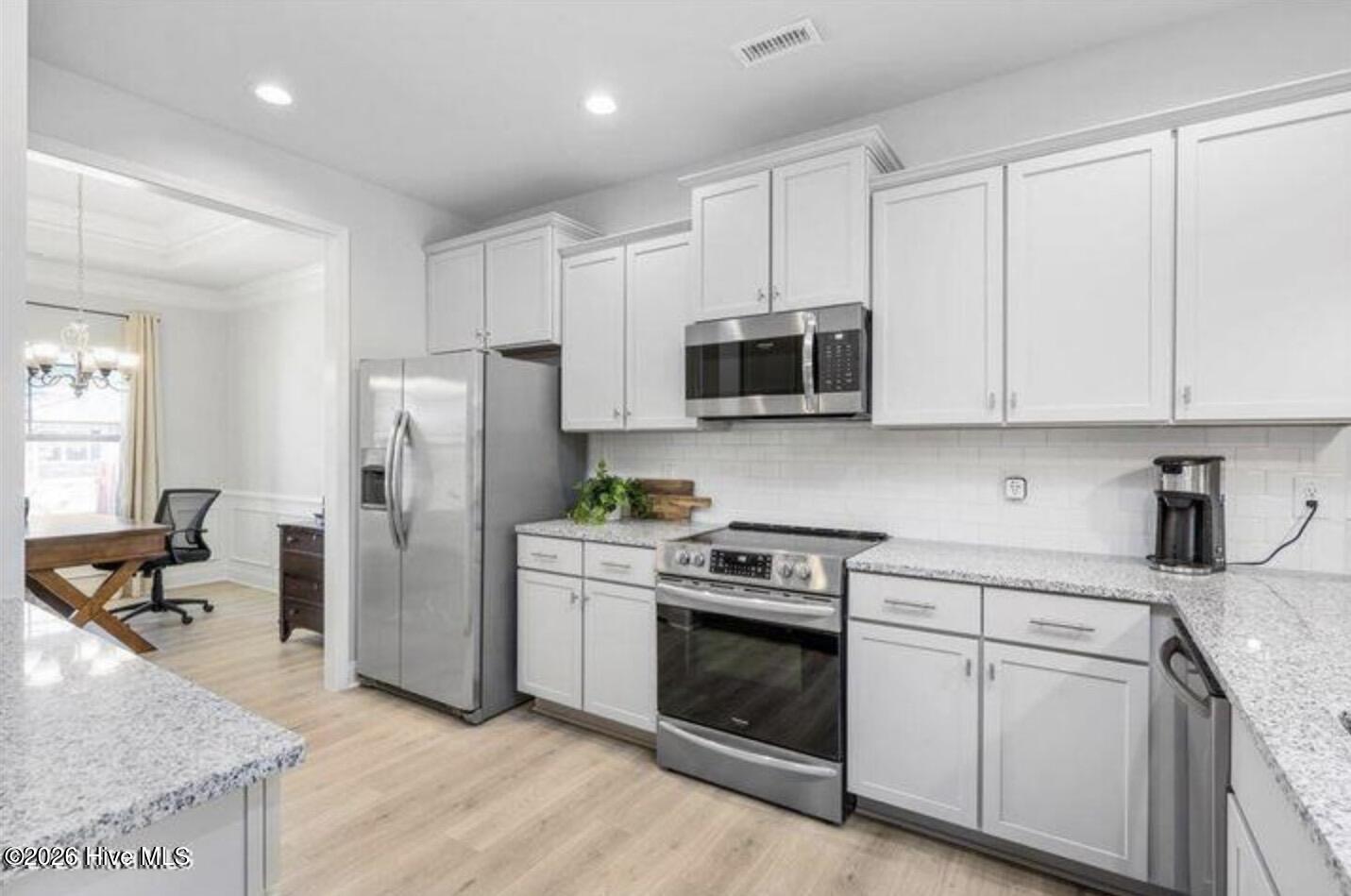 181 Seashore Street Property Photo 4