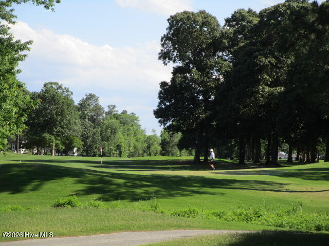 Lot 1 1 Roanoke Drive W Property Photo 7