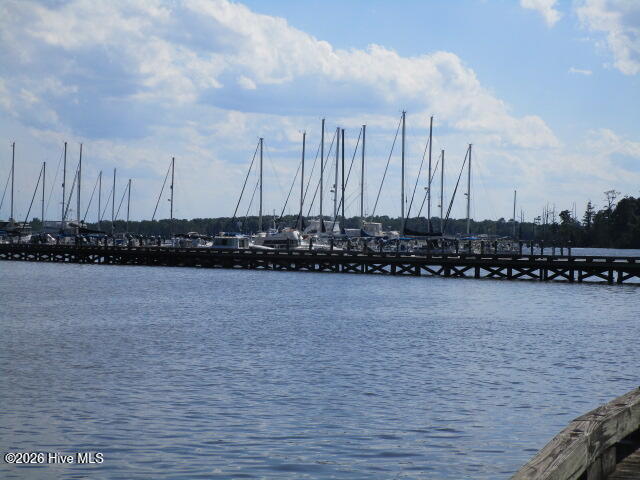 Lot 1 1 Roanoke Drive W Property Photo 17