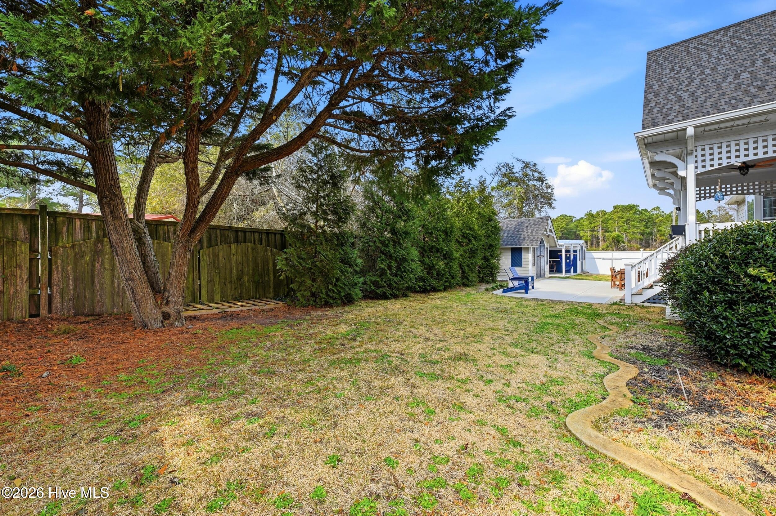 100 Cove Side Lane Property Photo 43