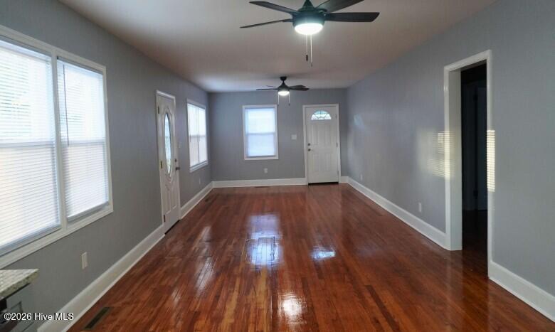 206 Thurston Drive W Property Photo 3